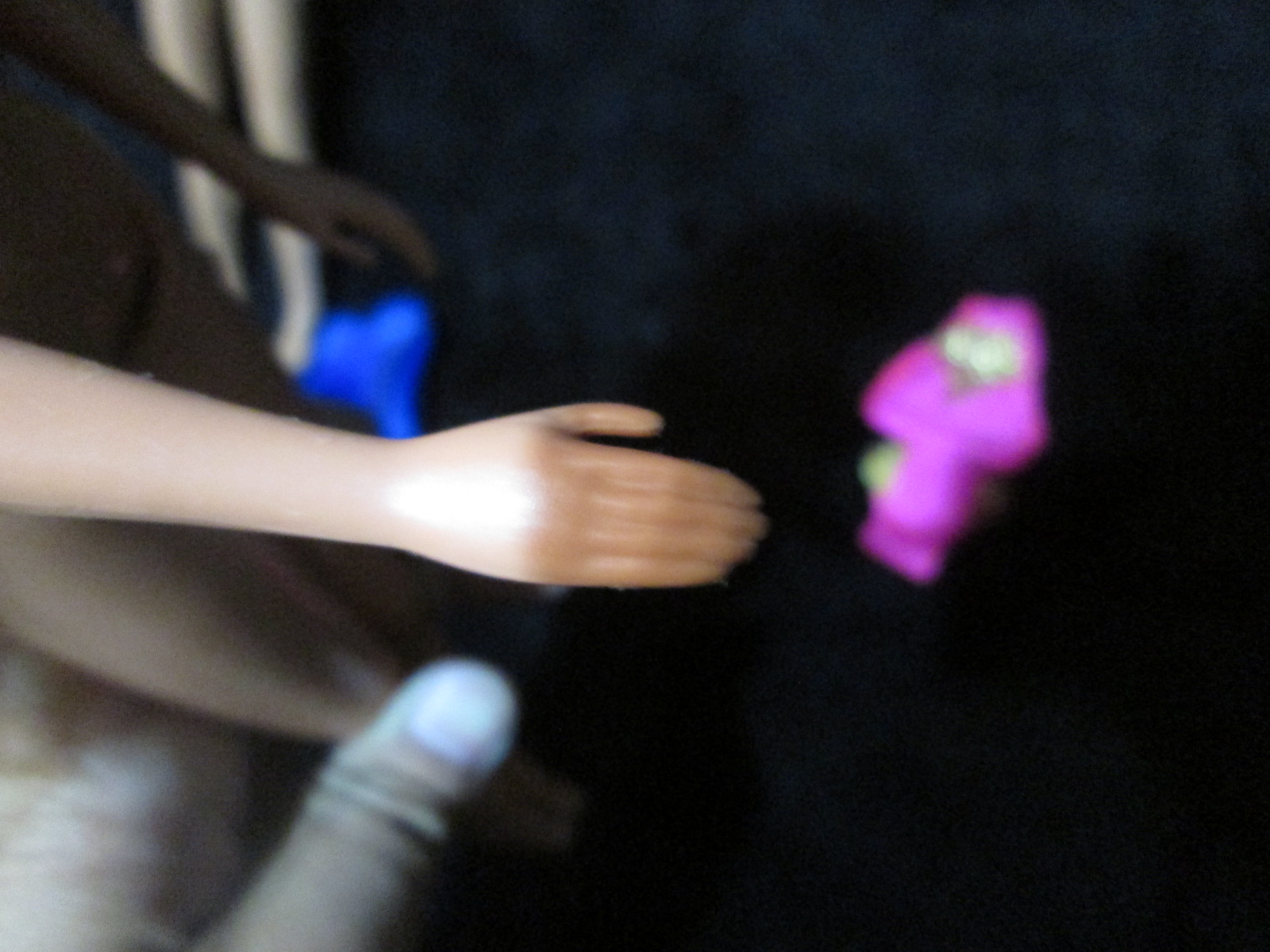 Beach Blast Barbie with Ken_ตุ๊กตาบาร์บี้และเคนแท้มือสองสภาพดี