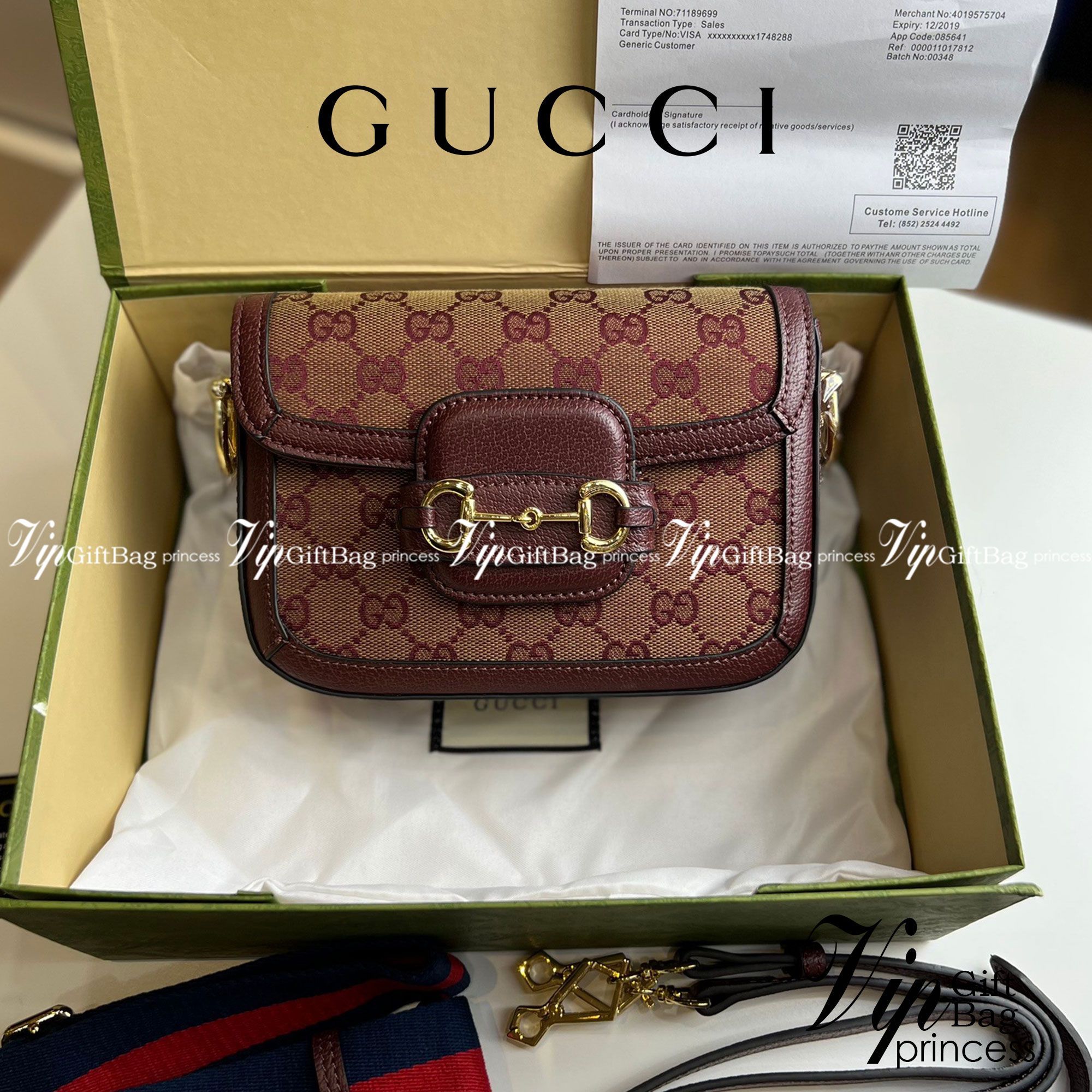 หนังแท้ GUCCI Horsebit 1955 mini bag GG Supreme canvas สีใหม่สวยมากกกก มีมาน้อยน้า สาวๆ ชอบรีบจัดเลยค่าา ที่สุดของรุ่นที่ฮอตหนักมาก คอลเลคชั่นที่ยอดขายดีตั้งแต่วันแรกที่ลง shop ด้วยรูปทรงที่กะทัดรัด ตอบโจทย์ได้ทุกลุค ทุกไลฟ์สไตล์ ใช้งานได้ง่ายคล่องตัว เรี