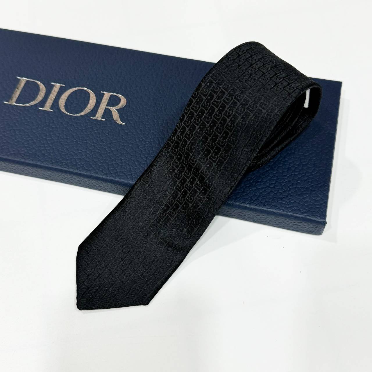 DIOR Necktie Monogram / Dior Oblique Tie Silk พร้อมส่งที่ไทย 3 สี เนคไทดิออร์แบรนด์หรู ผ้าซิลอย่างดี เกรดเหมือนจริง 1:1 **สินค้าเกรดท็อปออริจินอลสลับแท้ เกรดดีสุด ใช้งานต่างประเทศได้