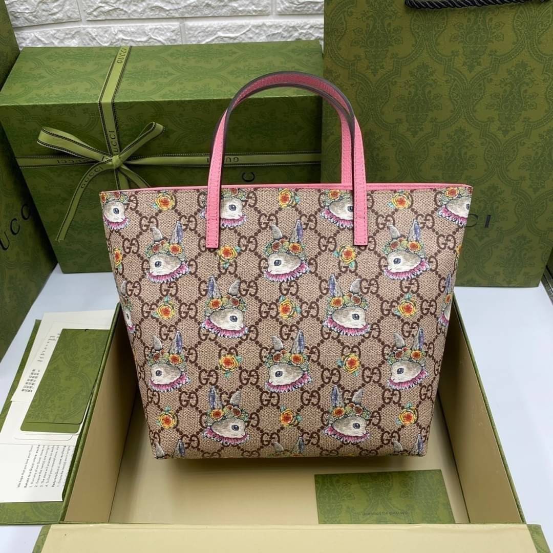 VIP 】Animal-Friendly Gucci Kid Tote Bag งานหนังแท้ทรงตั้งสวย ขนาดกะทัดรัด จุของได้เยอะ ใช้ได้ทั้งเด็กและผู้ใหญ่ น่ารักมากค่ะ **รุ่นขายดีตลอดกาล**