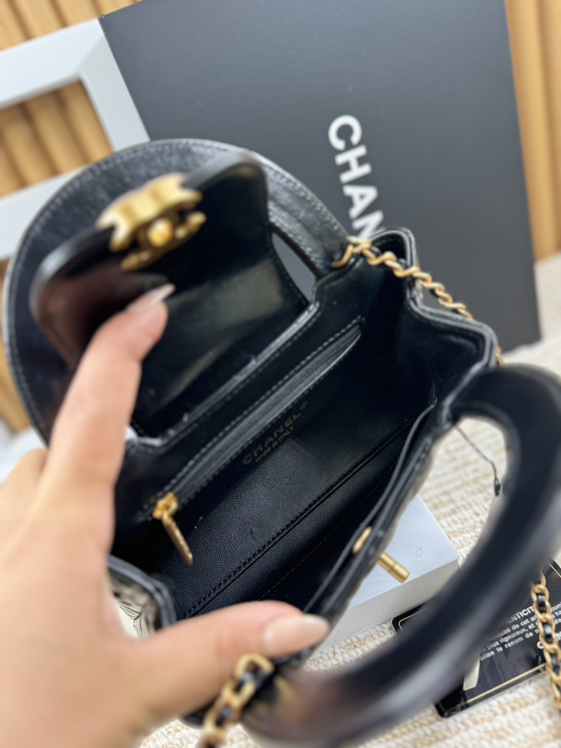 Chanel mini kelly flap bag เกรดออริ สลับแท้ 1:1 ใช้งานต่างประเทศได้