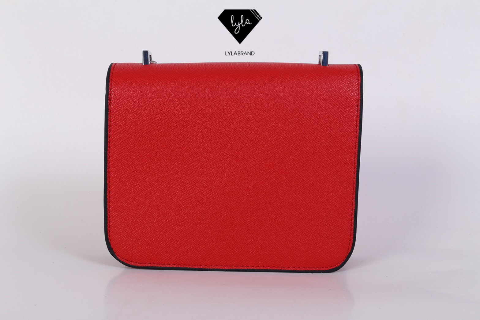 LYLABRAND🔔 Constance ไซต์ 18 สุดฮอต รุ่นนี้หนัง Epsom , PU top premium นะคะ หนังดีเลอค่าน่าสอยมากกก บอกคำเดียวเลยว่าเด็ดสุด !! เหมือนหนังแท้เบอสุดค่ะคูณผู้หญิง ลูกค้าเก่าน่าจะทราบกันดีอยู่แล้วว่าคุณภาพของร้านนี้ต้องมาเป็นอันดับหนึ่งเท่านั้น อิอิ ม