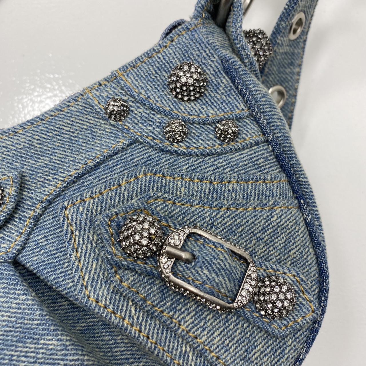 Balenciaga LE CAGOLE XS SHOULDER BAG GIRLY ALLOVER DENIM IN BLUE กระเป๋าสะพายรุ่นยอดนิยม สวยเท่ เกรดออริ 1:1 สลับแท้ ใช้งานต่างประเทศได้