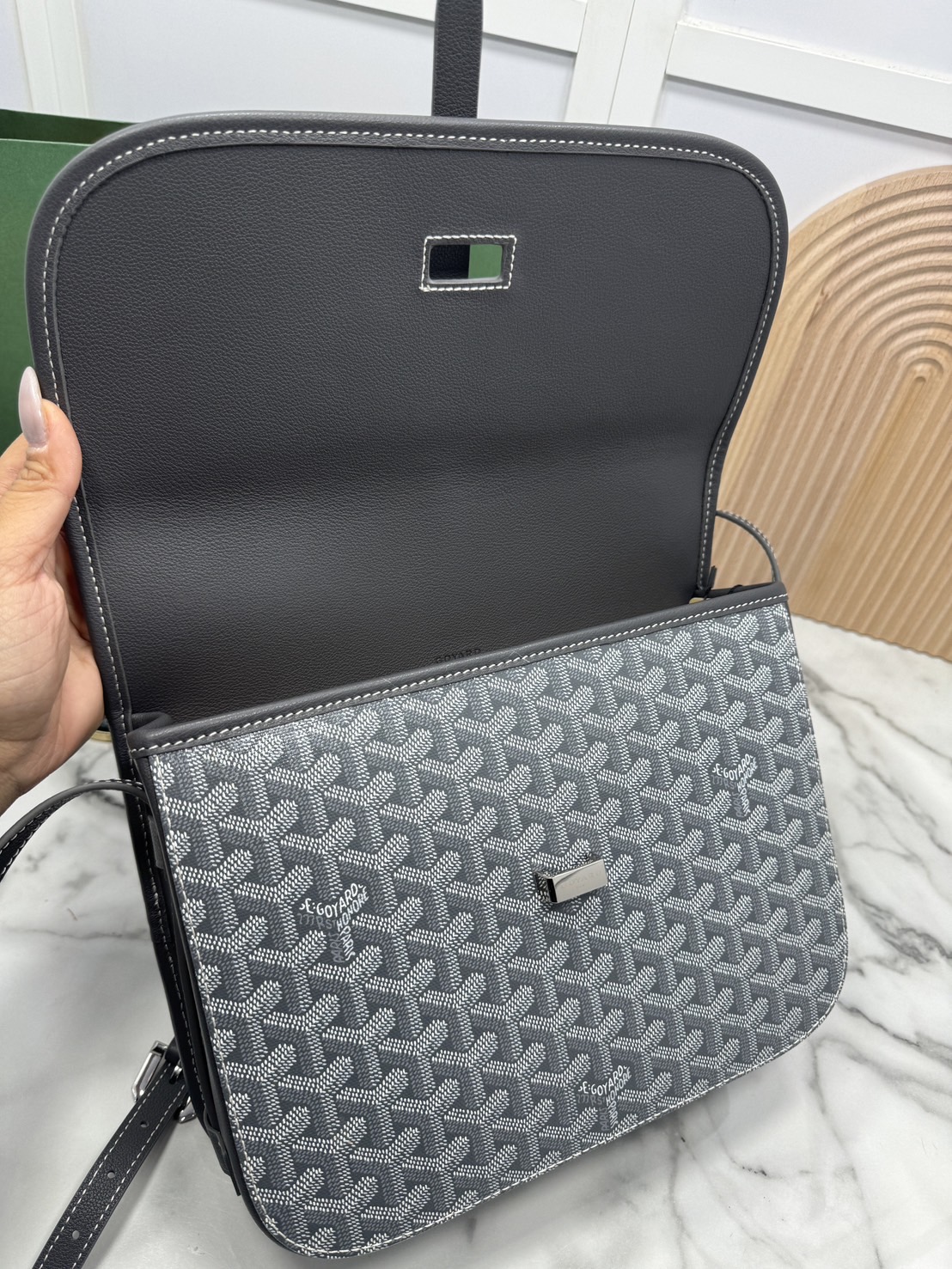 ORI | สลับแท้ GOYARD Belvedere MM Bag 29cm กระเป๋าสะพายทรงแมสเซ็นเจอร์แบรนด์หรูสัญชาติฝรั่งเศส หนังแท้ แคนวาสแท้อย่างดี