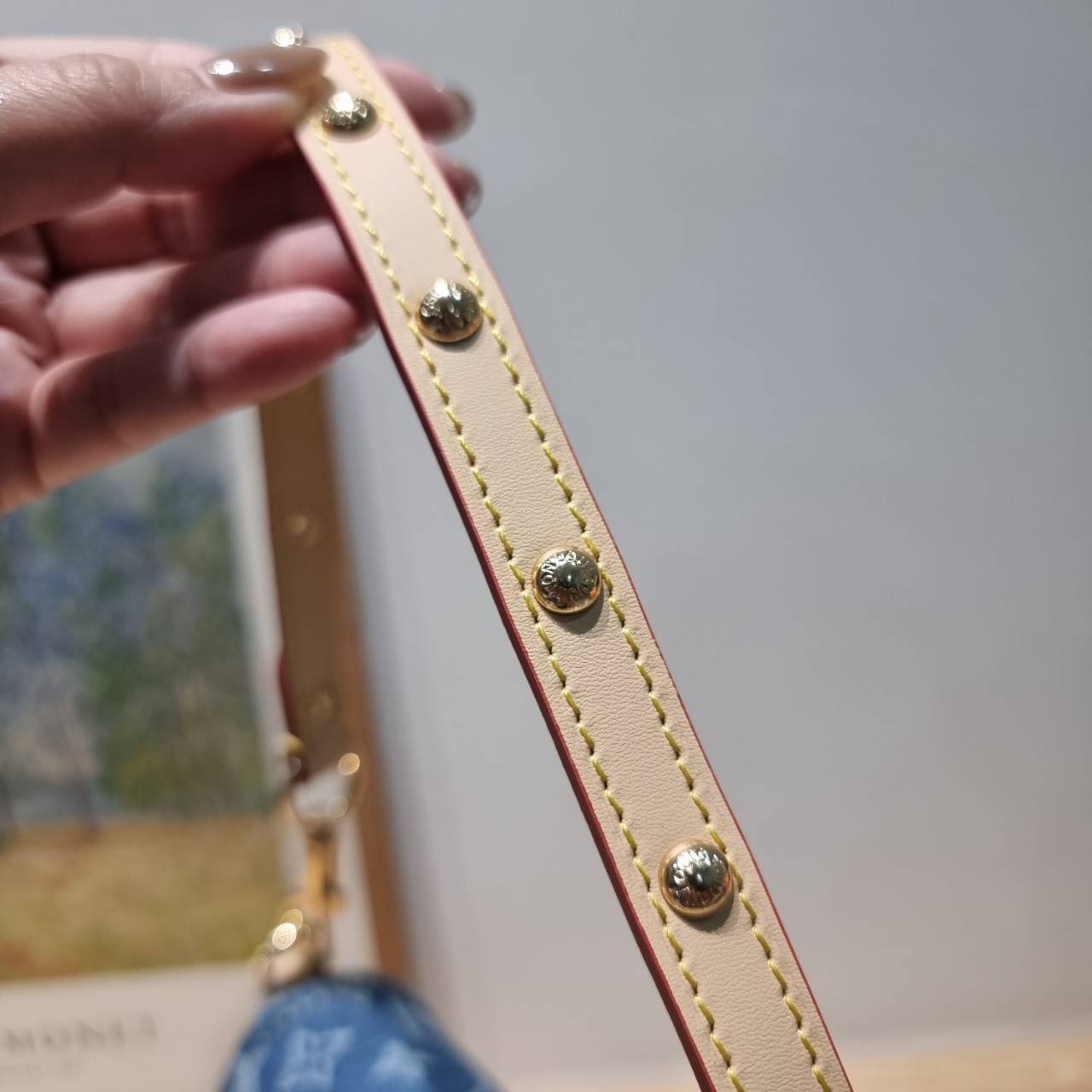 LV Sunset Denim Bag / LV Sunset Monogram Denim - Handbags แรงมากฉุดไม่อยู่ กับกระแสคอลใหม่ lvremix ดีไซน์แบบตัวมัม y2k รูปทรง baguette สวยดูแพง ใบนี้ก็ฉ่ำสุดๆ