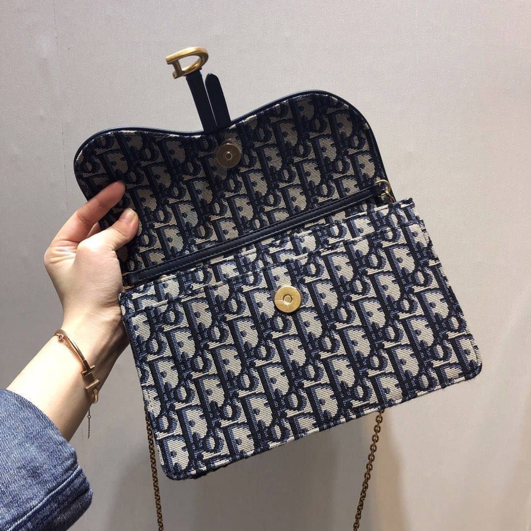 Dior Saddle Pouch Blue Oblique Jacquard / Dior oblique Saddle pouch เกรดใช้งานสลับของจริง ออริจินอล ภาพสินค้าถ่ายจากงานขายจริง ใช้งานต่างประเทศได้