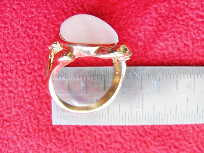 สินค้าหมดค่ะ แหวนหินมูนสโตน โรเดียมสีทอง รูปเต่า(ราศีเมถุนและกรกฎ)ค่ะ