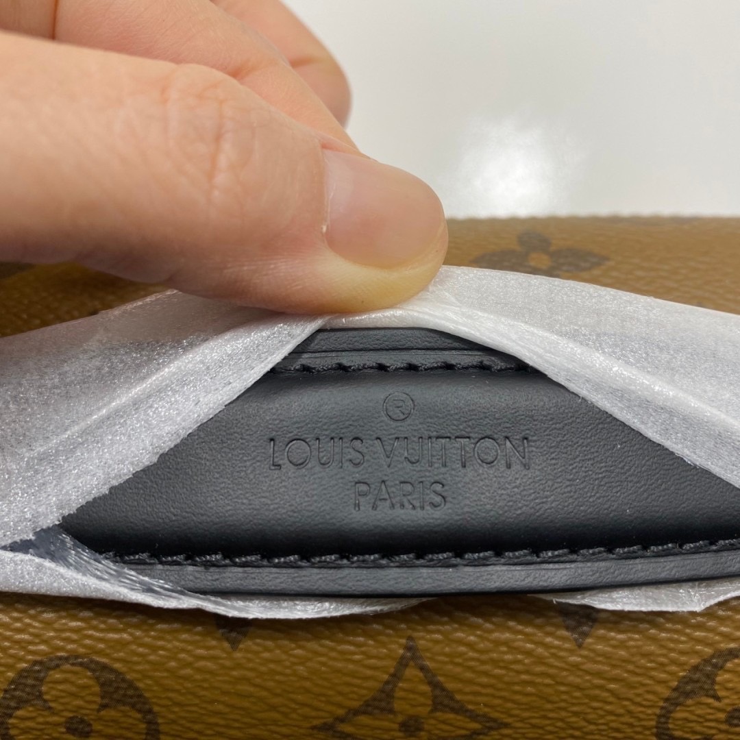 LV Metis Bag / LV Pochette Métis Monogram Reverse กระเป๋าสะพายรุ่นเอกลักษณ์ของแบรนด์ สวยหรูโดดเด่นทันสมัยตลอดกาล เกรดออริ เทียบแท้ 1:1 ใช้งานต่างประเทศได้