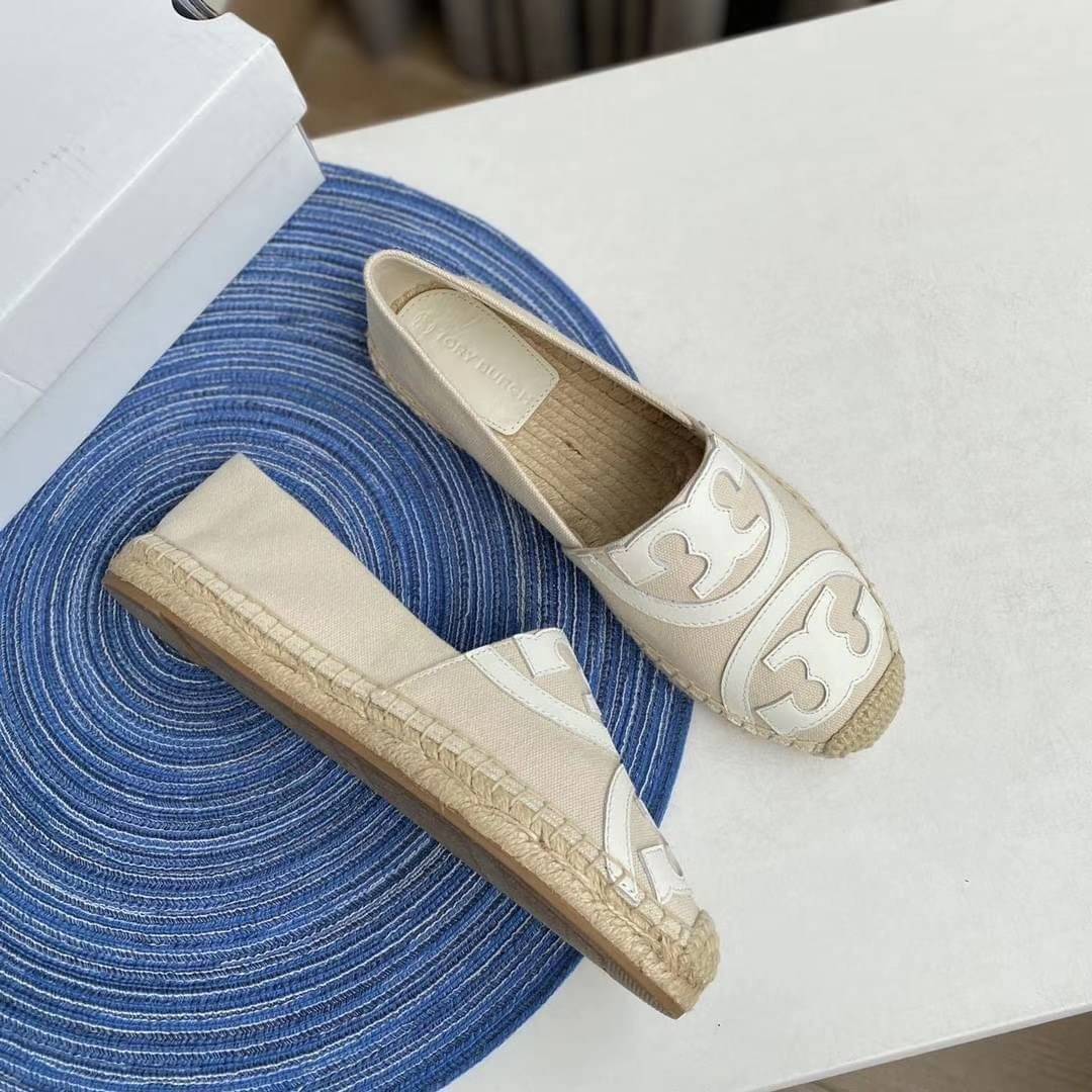 Tory Burch Espadrilles / Tory burch Poppy Espadrille Canvas / TORY BURCH SHOES เกรดออริจินอล พร้อมส่ง ภาพถ่ายจากสินค้าจริง ใช้งานต่างประเทศได้