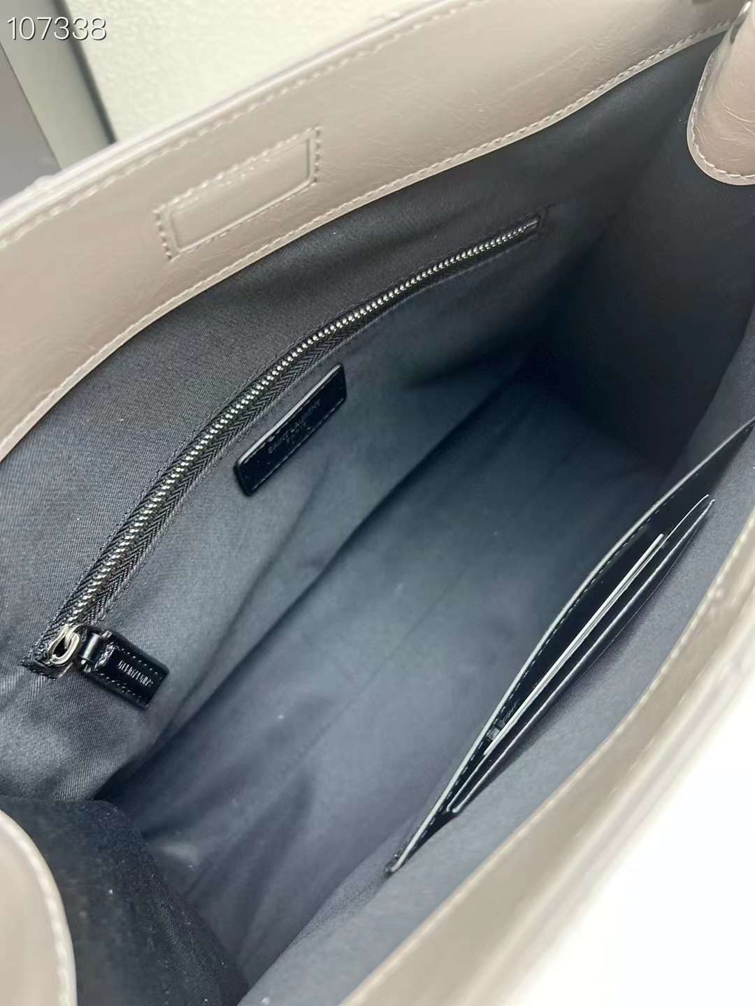 YSL NIKI SHOPPING IN VINTAGE LEATHER 32cm / YSL TOTE BAG กระเป๋าสะพาย เกรดหนังเงาสวยเต็มใบ เกรดออริ 1:1 ใช้งานต่างประเทศได้