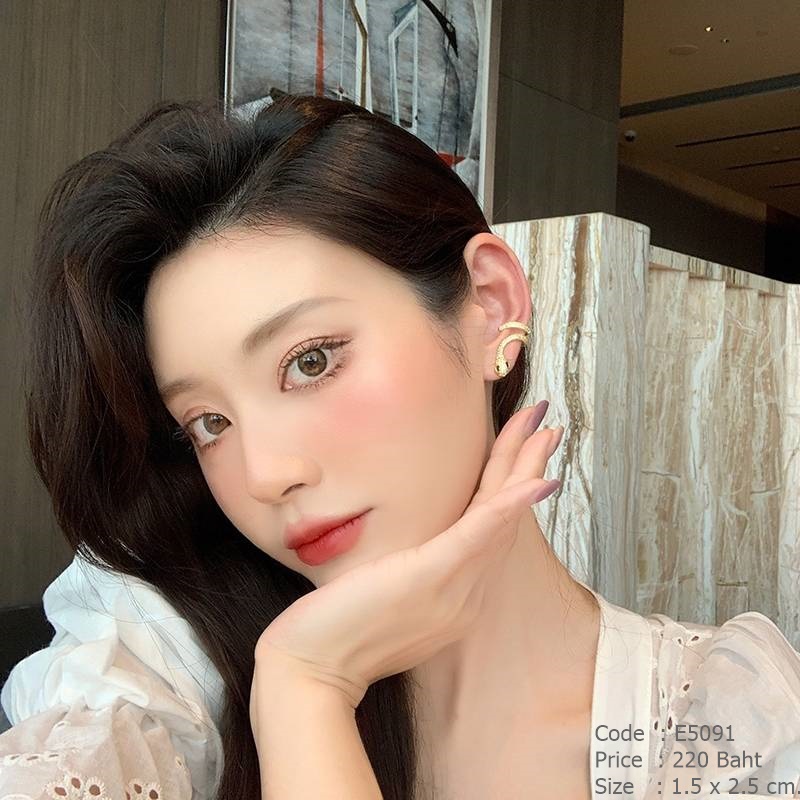 ต่างหูงูสีทอง แบบเกี่ยวหู+เจาะหู งานพรีเมี่ยมฝังเพชรcz ทั้งตัว