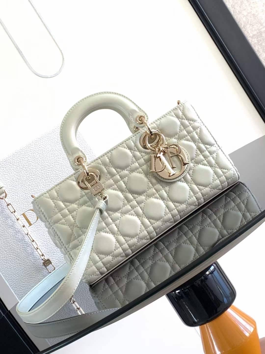 DIOR Medium Lady D-Joy Bag / LADYDIOR กระเป๋าสะพายสง่างามเหนือกาลเวลา เกรดท็อปออริ สลับแท้ 1:1