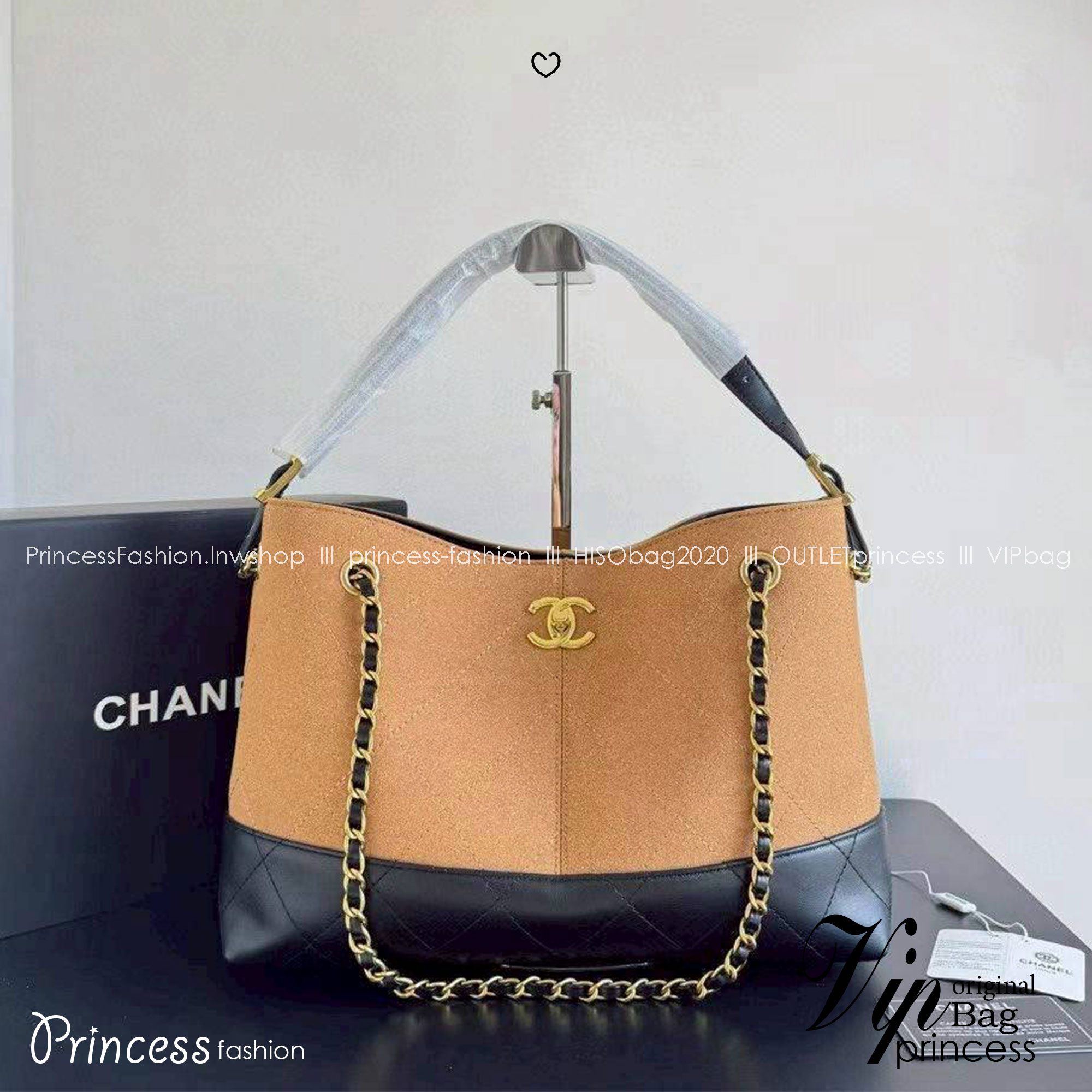 Chanel Shopping Bag 25A Suede Bag กระเป๋าช้อปปิ้งทรงโท้ท มีทั้งแบบงานหนังเต็มใบ/ทูโทน/และงานหนังกลับ สวยหรูหรา คอลใหม่