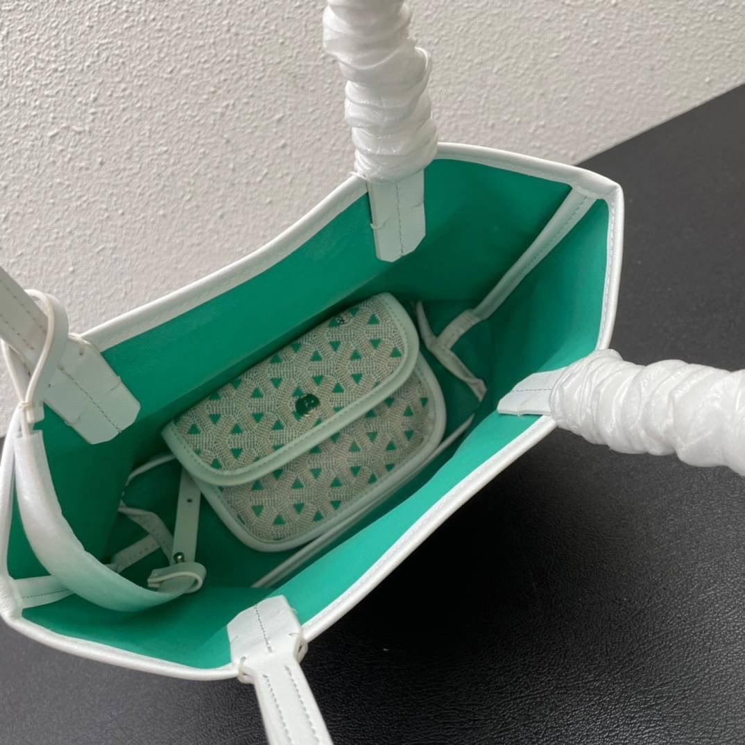 Goyard claire voie bag / Goyard Mini Tote Bag พร้อมส่งที่ไทย 5 สี กระเป๋ามินิโท้ท พิมพ์ลายคมชัด ปั้มแบรนด์เป๊ะปัง **สินค้าเกรดออริจินอล 1:1 สลับแท้ ใช้งานต่างประเทศได้ งานสวยตามรูป ภาพถ่ายจากงานขายจริง