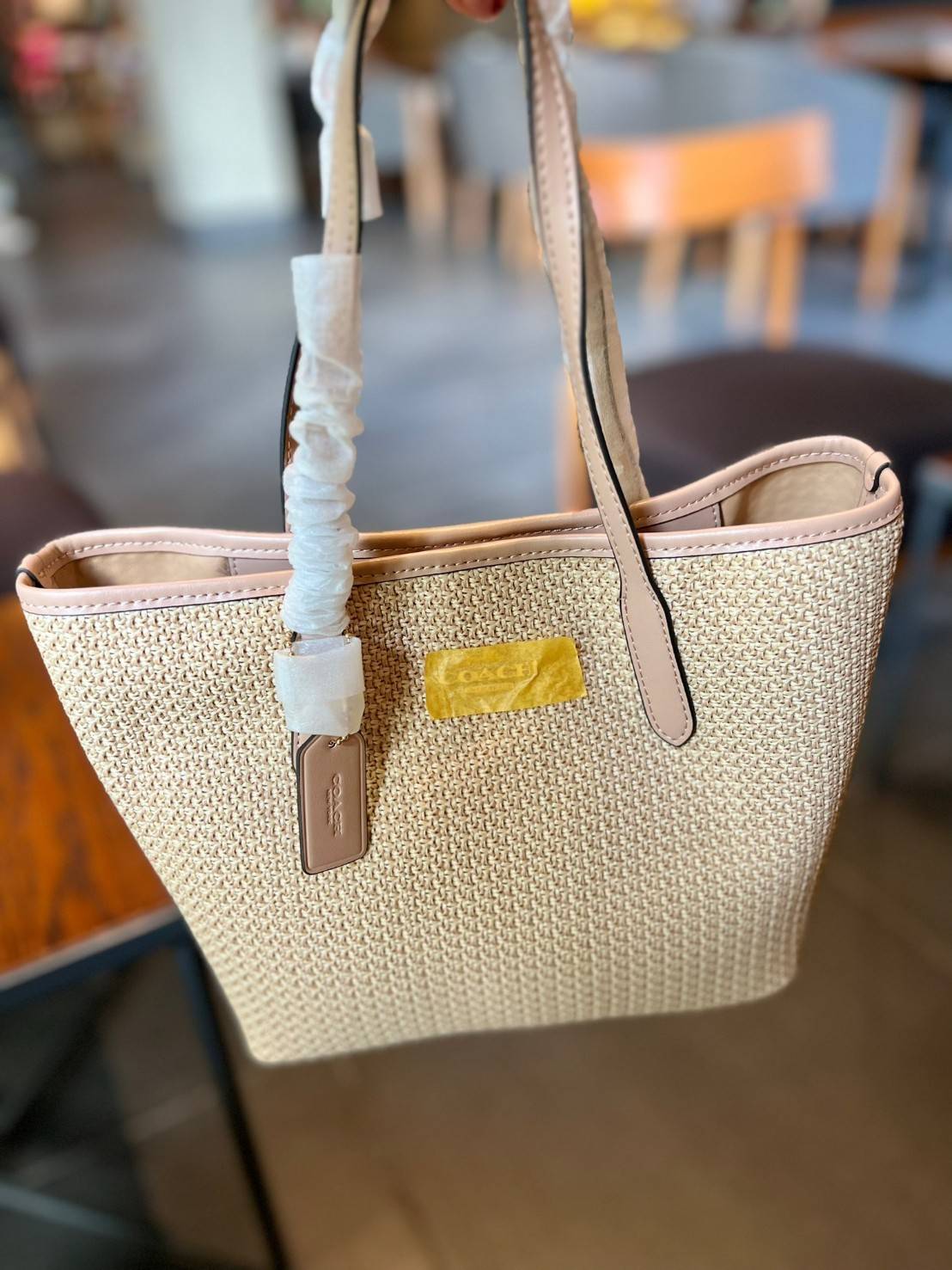 Coach Mini City Tote Bag In Straw And Smooth Leather 9" ((CS616)) กระเป๋าทรงโท้ทงานทอน้ำหนักเบา จุของได้เยอะ เกรดท็อปออริ เกรดดีสุด สลับแท้ 1:1 ใช้ต่างประเทศได้