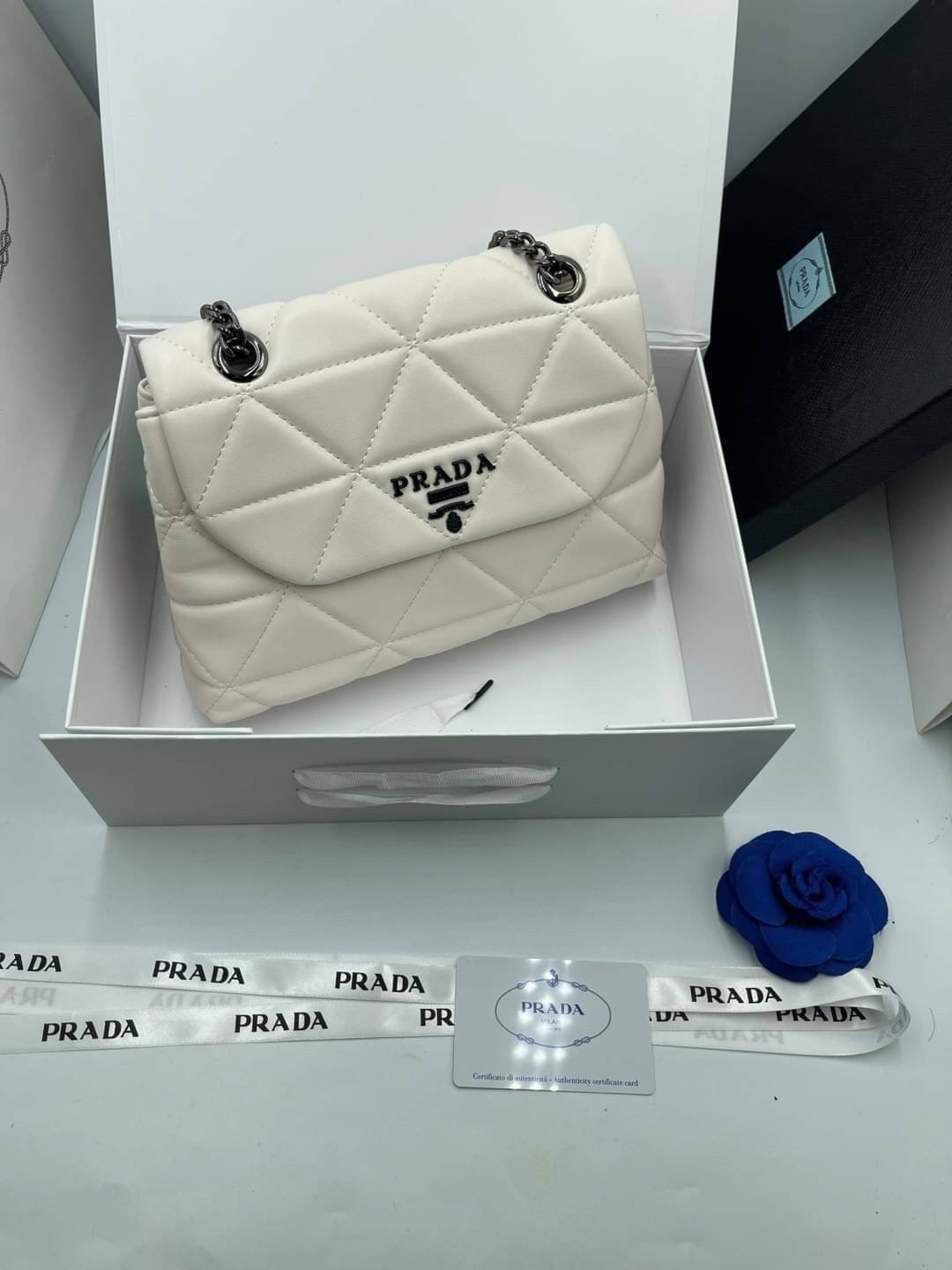 VIP 】PRADA Nappa Leather Prada Spectrum Bag หนังแท้ พร้อมส่งที่ไทย