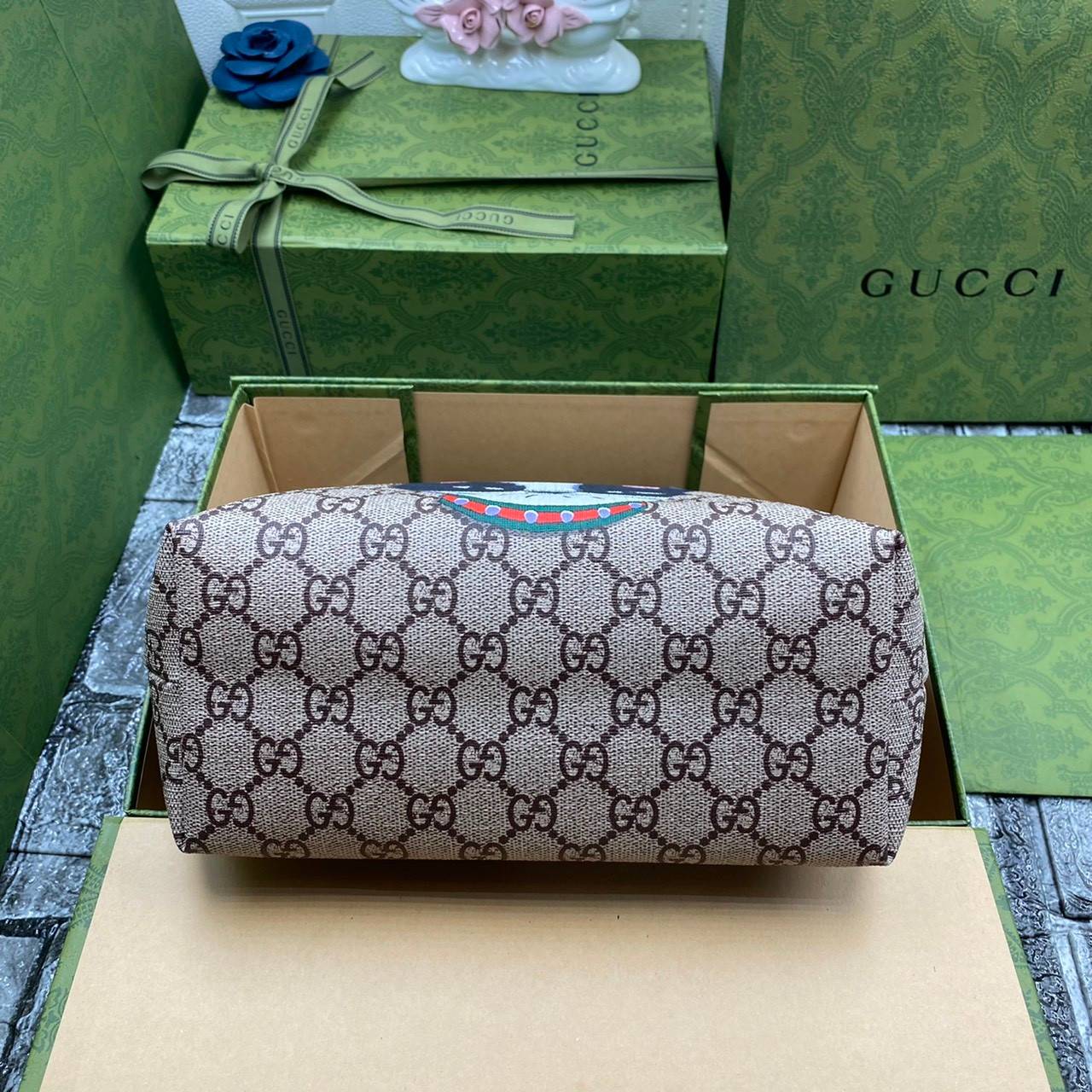 VIP 】Animal-Friendly Gucci Kid Tote Bag งานหนังแท้ทรงตั้งสวย ขนาดกะทัดรัด จุของได้เยอะ ใช้ได้ทั้งเด็กและผู้ใหญ่ น่ารักมากค่ะ **รุ่นขายดีตลอดกาล**