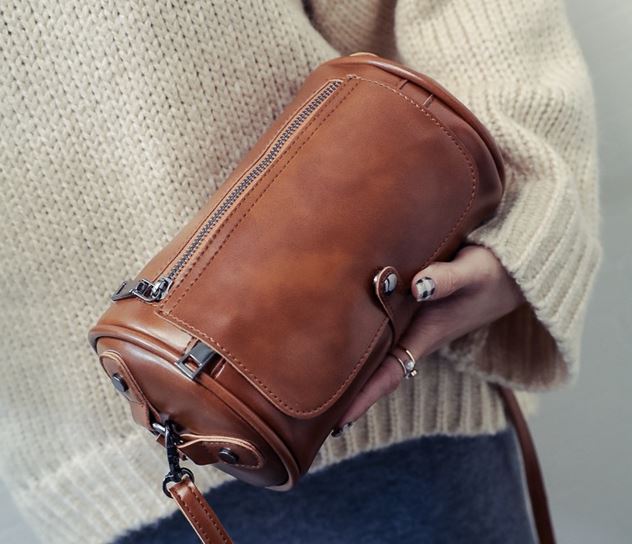 กระเป๋าสะพายข้าง ทรงกระบอก ขนาดกลาง กระเป๋าสะพาย แฟชั่น วัยรุ่น ทรงกระบอก หากแบบยาก ดีไซน์ สวยเท่ 151480