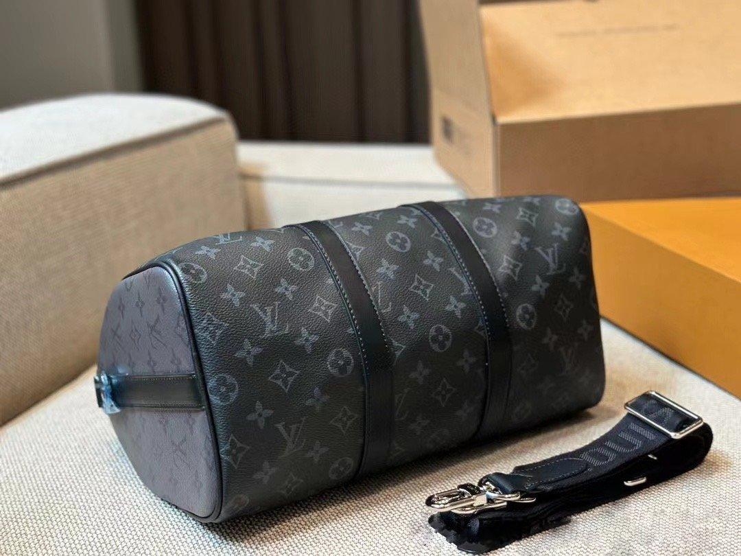 LV Keepall Bandouliere / LV Travel Bag พร้อมส่ง กระเป๋าเดินทางสุดคลาสสิค เรียบหรูมีระดับในวัสดุ Monogram Eclipse แคนวาส