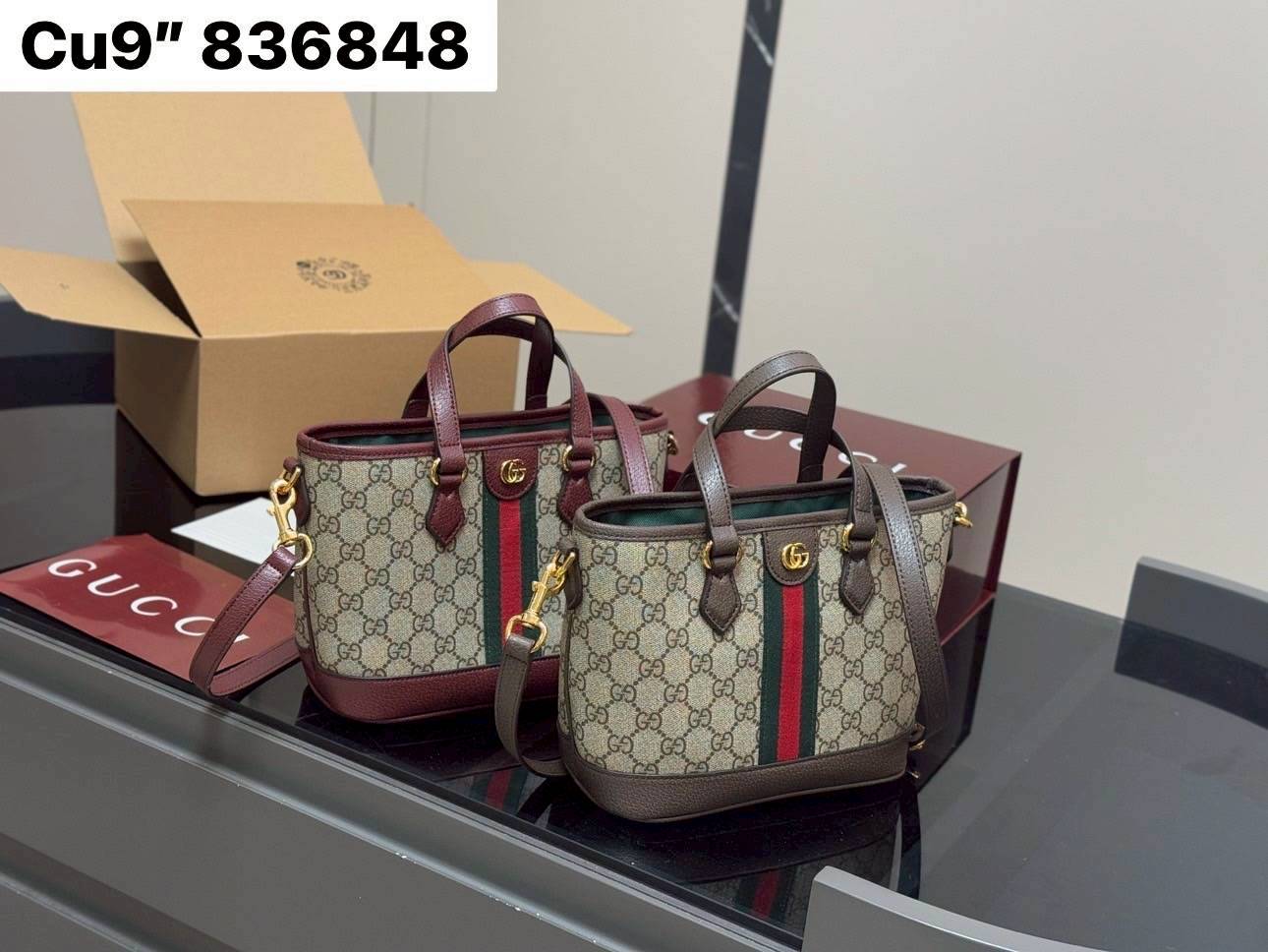Gucci Ophidia small tote bag กระเป๋าทรงสะพายทรงโท้ทใบเล็ก มีสัมผัสนุ่มนวลในเฉดสีเบจ/เบอกันดี้และสีน้ำตาลเป็นเอกลักษณ์ โดดเด่นด้วยลวดลายคลาสสิค