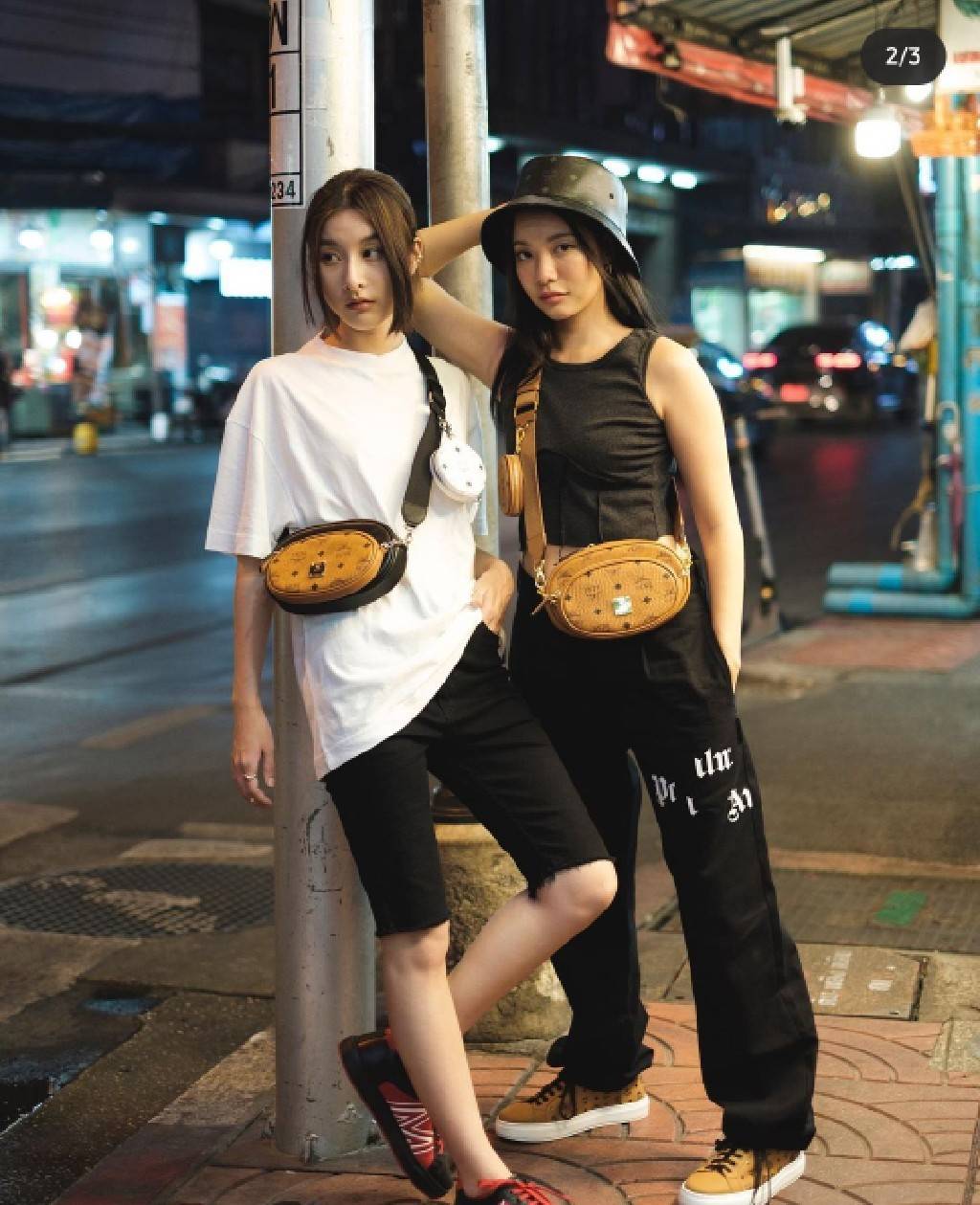 M.C.M ESSENTIAL MULTI POCHETTE BAG IN VISETOS หยุดไม่อยู่จริงๆ!! กระเป๋าสะพายมัลติฟังก์ชั่น เป็นไอเท็มที่รวมฟังก์ชั่นการใช้งานที่หลากหลายไว้ในรุ่นเดียว ดีไซน์กระเป๋าทรง pouch 3 ชิ้น สุดคุ้ม สามารถประกอบเข้าด้วย หรือแยกชิ้นใช้งานได้หมด