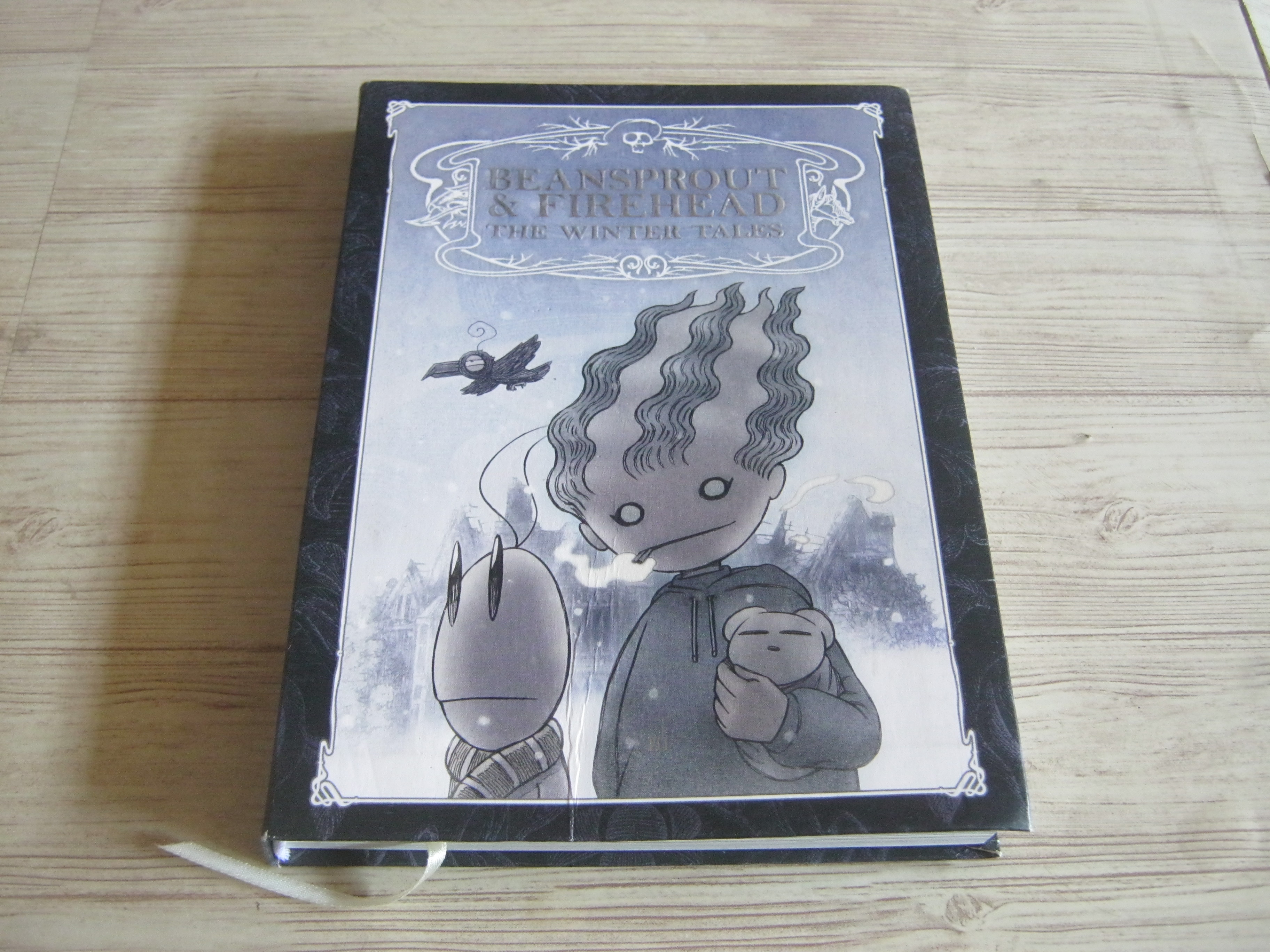 BEANSPROUT & FIREHEAD THE WINTER TALES ถั่วงอกและหัวไฟ กับเรื่องเล่าฤดูหนาว ทรงศีล ทิวสมบุญ เขียน***สินค้าหมด***