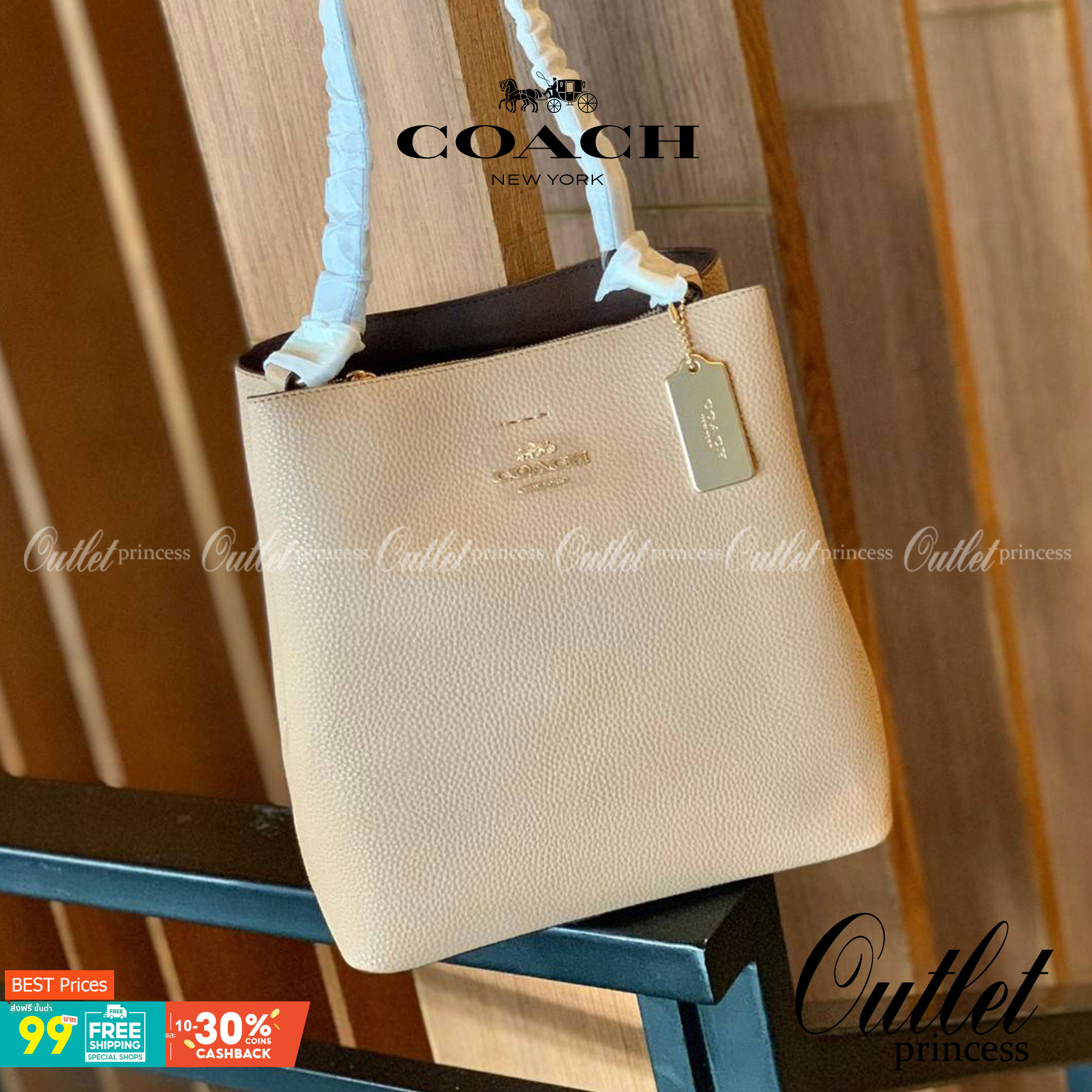 ถังใหญ่พร้อมส่งแล้วค่าา ห้ามพลาด❗️ COACH TOWN BUCKET BAG((91122)) 📣พร้อมส่ง ไซด์ที่สาวๆรอคอยค่ะ! ✔️กระเป๋าทรงถังใบใหญ่ สุดฮิตอีกรุ่นที่สาวๆต้องมีติดตัว ✔️หนังแท้ หนังจริงสวยมาก นิ่มมือดีด้วยนะคะ