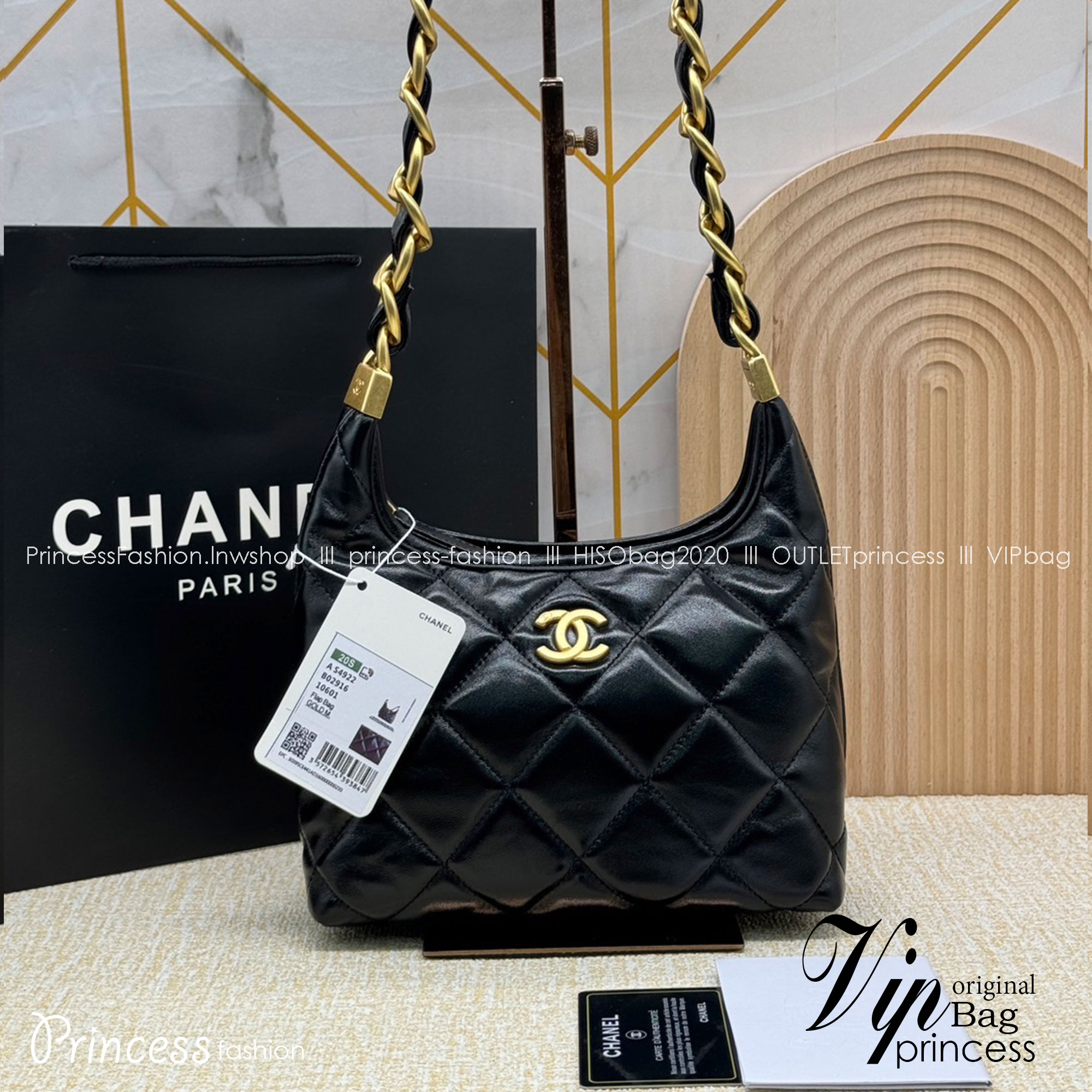 CHANEL SMALL HOBO BAG Shiny Leather & Gold-Tone Metal 20cm กระเป๋าทรงโฮโบ ดีไซส์สวยเรียบหรู เกรดออริ สลับแท้ 1:1 ใช้งานต่างประเทศได้