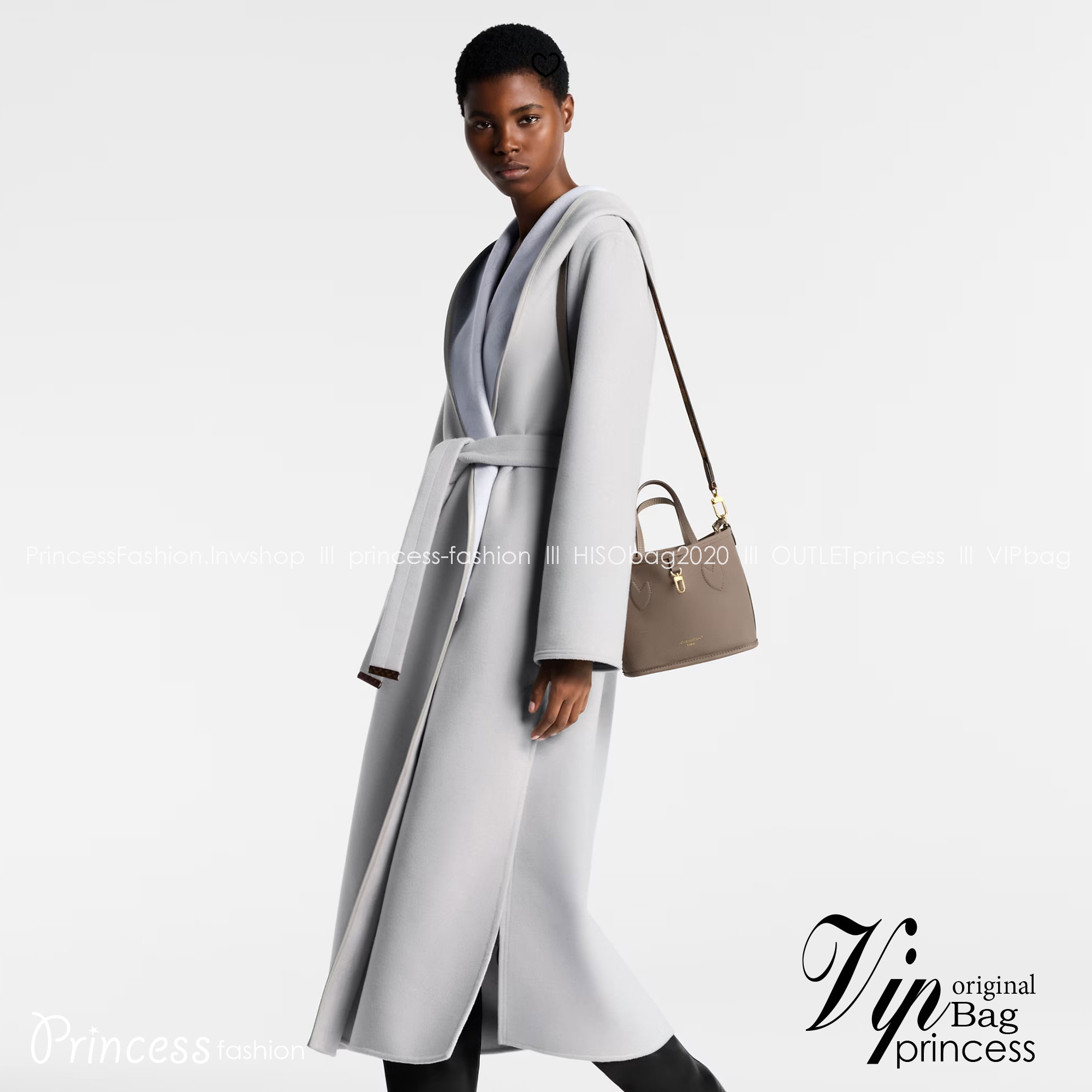 LV Neverfull Bandouliere Inside Out BB Bag Monogram Canvas กระเป๋าทรงโท้ทไซส์เล็ก พร้อมใบลูกพิมพ์ลายแบรนด์สุดไอคอนิก กลับใช้งานได้ 2 ด้านสุดคุ้ม