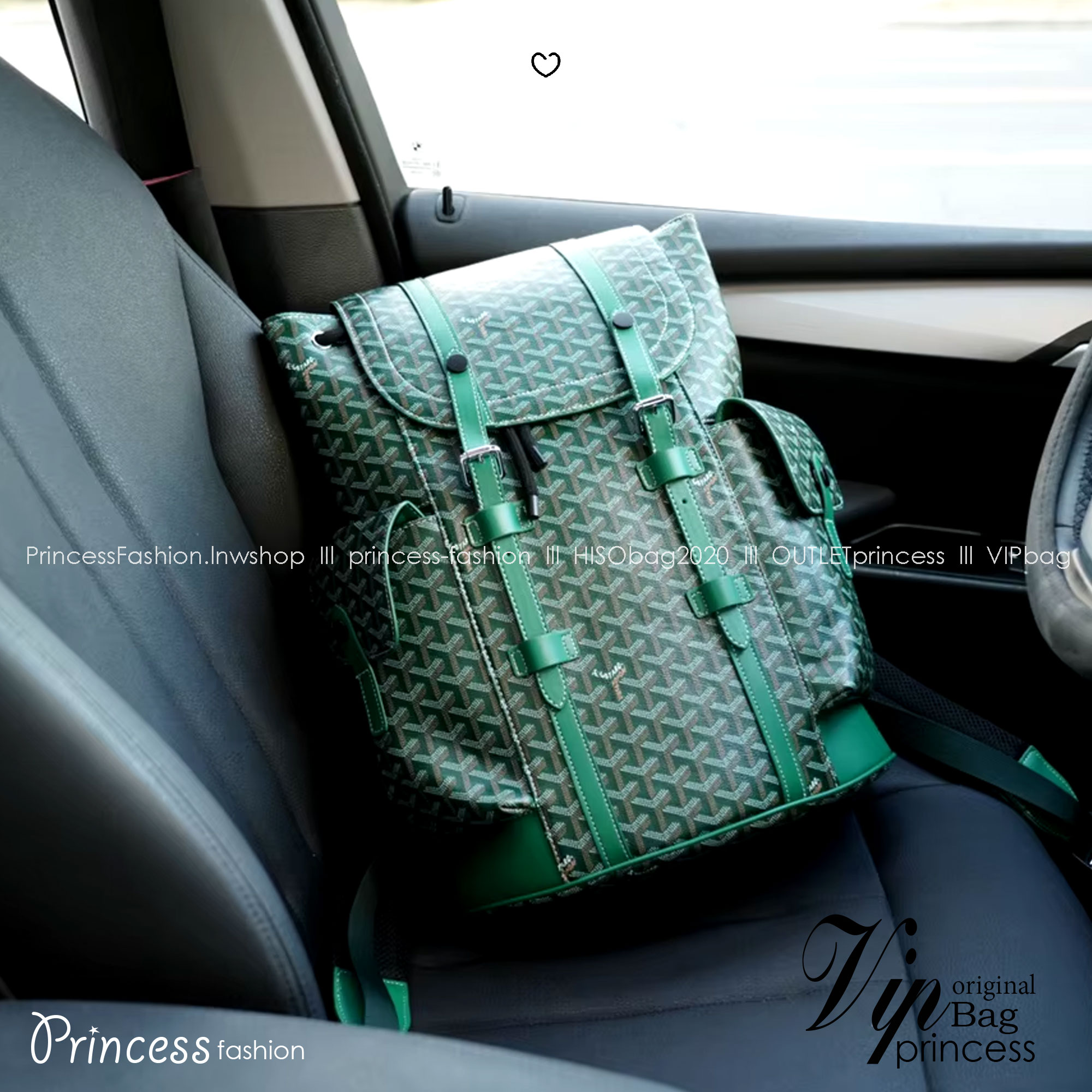 Goyard Backpack Bag Large Size กระเป๋าเป้ใบใหญ่ ดีไซน์สวยคลาสสิกเป็นเอกลักษณ์ ใช้ได้ทั้งหนุ่มๆและสาวๆ ตกแต่งลวดลายโลโก้แบรนด์เรียบหรู ภายในจุของได้เยอะมาก ใหญ่จริง!! ใบนี้คุ้มค่าราคามากๆ ทั้งดีไซน์และฟังก์ชั่นการใช้งาน ตอบโจทย์แน่นอน จะใส่เสื้อผ้าสำหรับ s