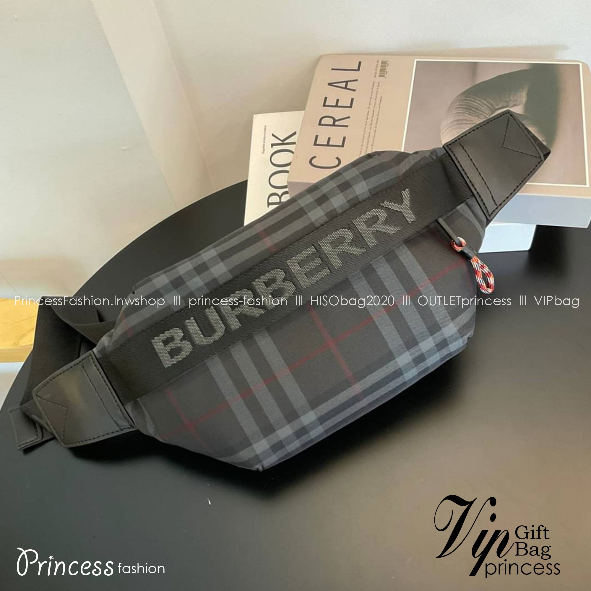 Burberry Vintage Check Sonny Belt Bag รุ่นใหม่ล่าสุด! BURBERRY FRAGRANCES BELT BAG วัสดุ100%POLYAMIDE (Nylon & Canvas)ทกระเป๋าคาดเอว คาดอกแบบ UNISEX ใช้ได้ทุกเพศ ลายวินเทจ