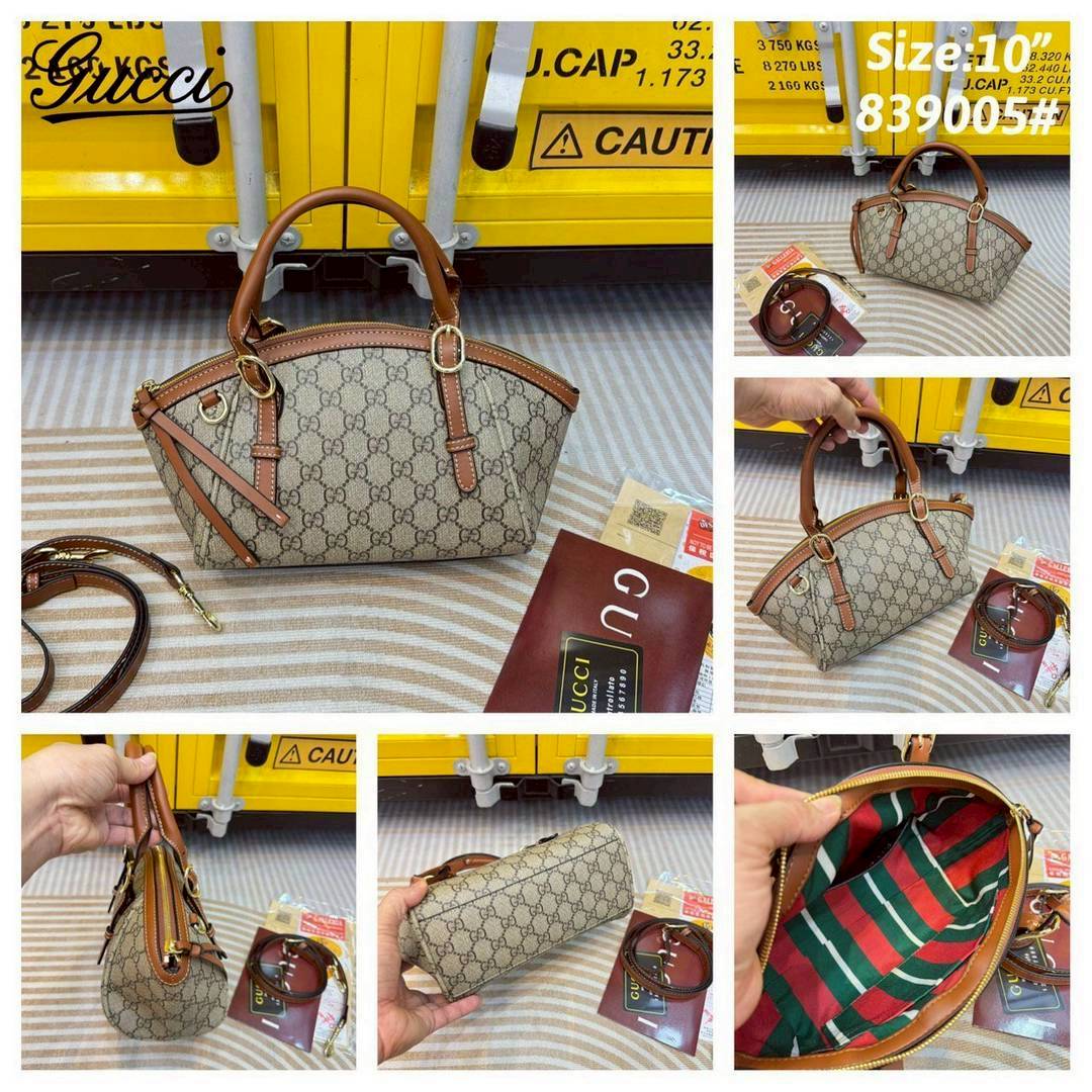 GUCCI GG Emblem small top handle bag กระเป๋าสะพายทรงโท้ทใบเล็ก ที่ขนาดกำลังสวย ใส่ของได้แบบจุกๆ