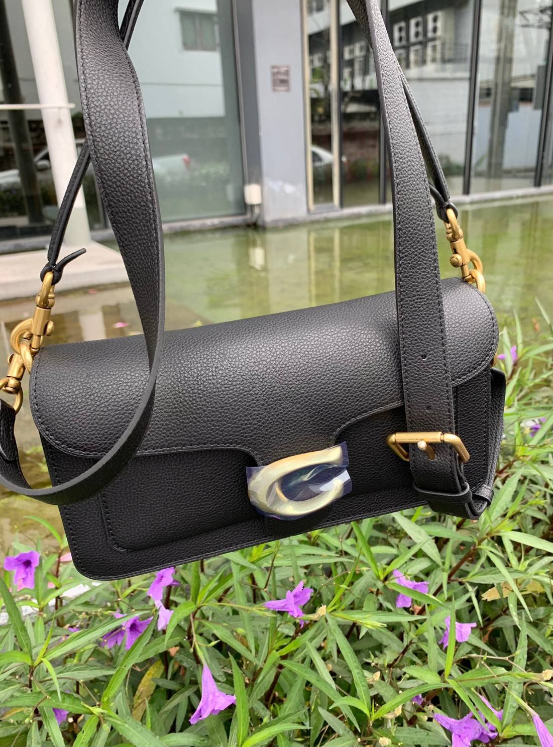 COACH TABBY SHOULDER BAG 26 ((73995)) พร้อมส่งที่ไทยอีกครั้งค่ะ ห้ามพลาด ✔️กระเป๋าหิ้ว//คล้องไหล่//สะพายข้างได้ สุดคุ้ม! หนังแท้อย่างดี ลายหนังสวยนิ่มมือมากค่ะ