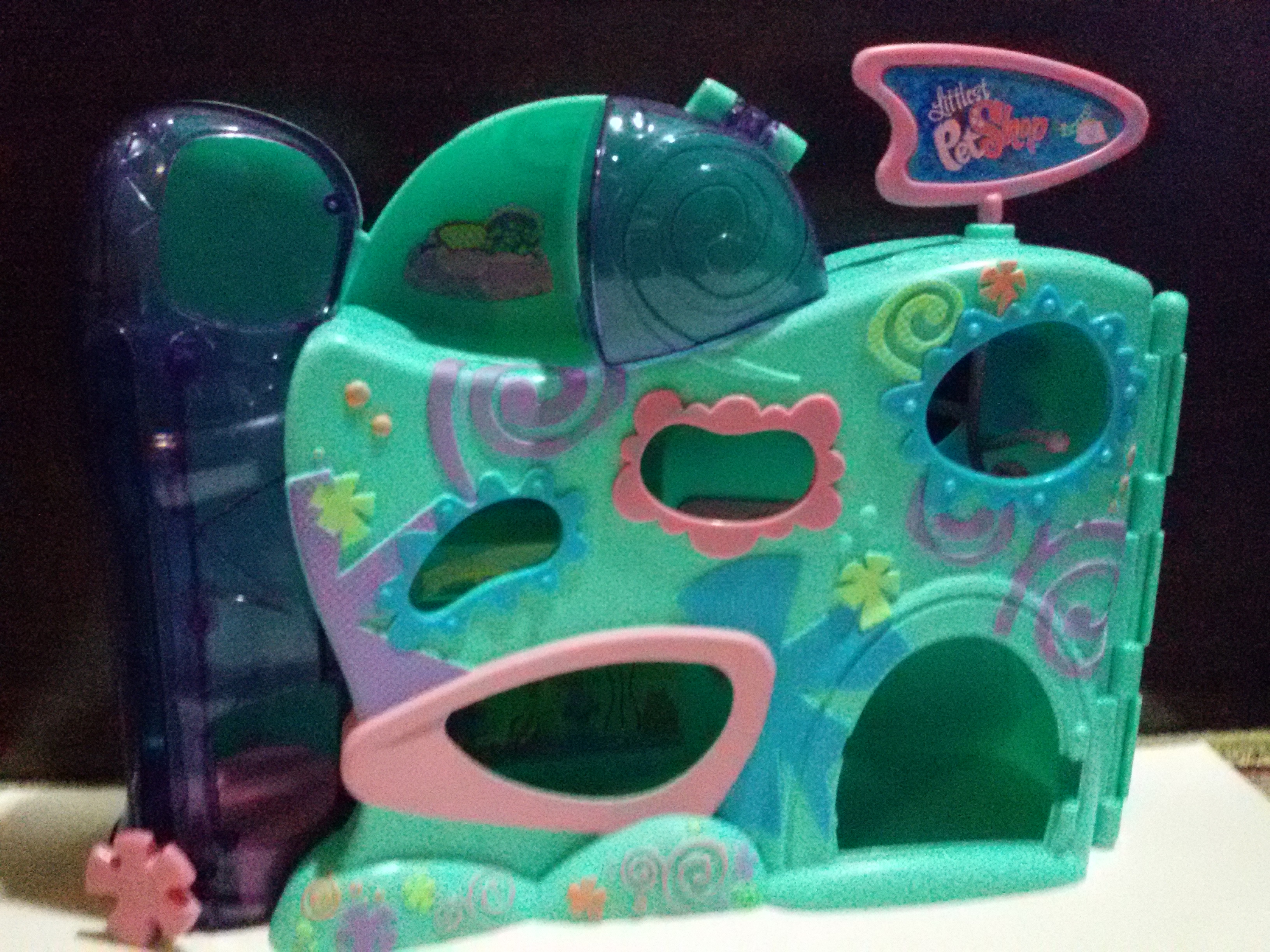 Littlest Pet Shop Hotel Playset มือสองค่ะ