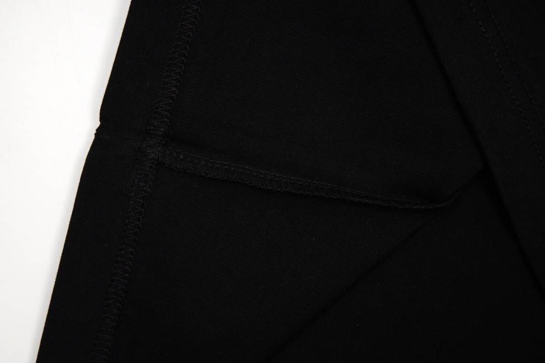 GUCCI T-Shirt / GG T-Shirts เสื้อยืดแบรนด์เนม เสื้อแบรนด์หรู เกรดออริจินอล สลับแท้ ภาพถ่ายจากงานจริง ใช้งานต่างประเทศได้