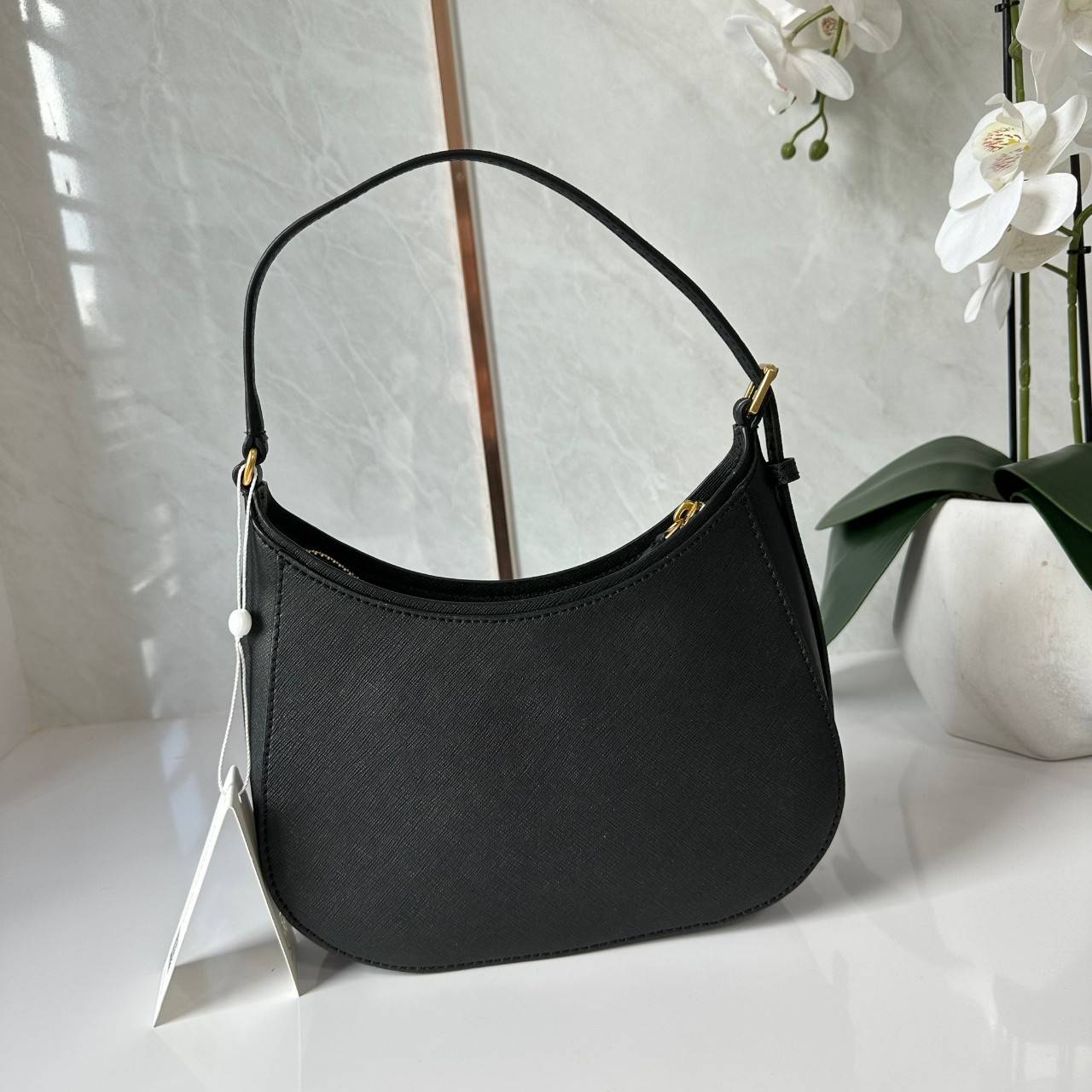 TORY BURCH EMERSON ZIP SHOULDER BAG 137416 / TORY BAG พร้อมส่ง 3 สี กระเป๋าสะพายไหล่ / คล้องแขน หนังซาเฟียโน่ ทนทาน