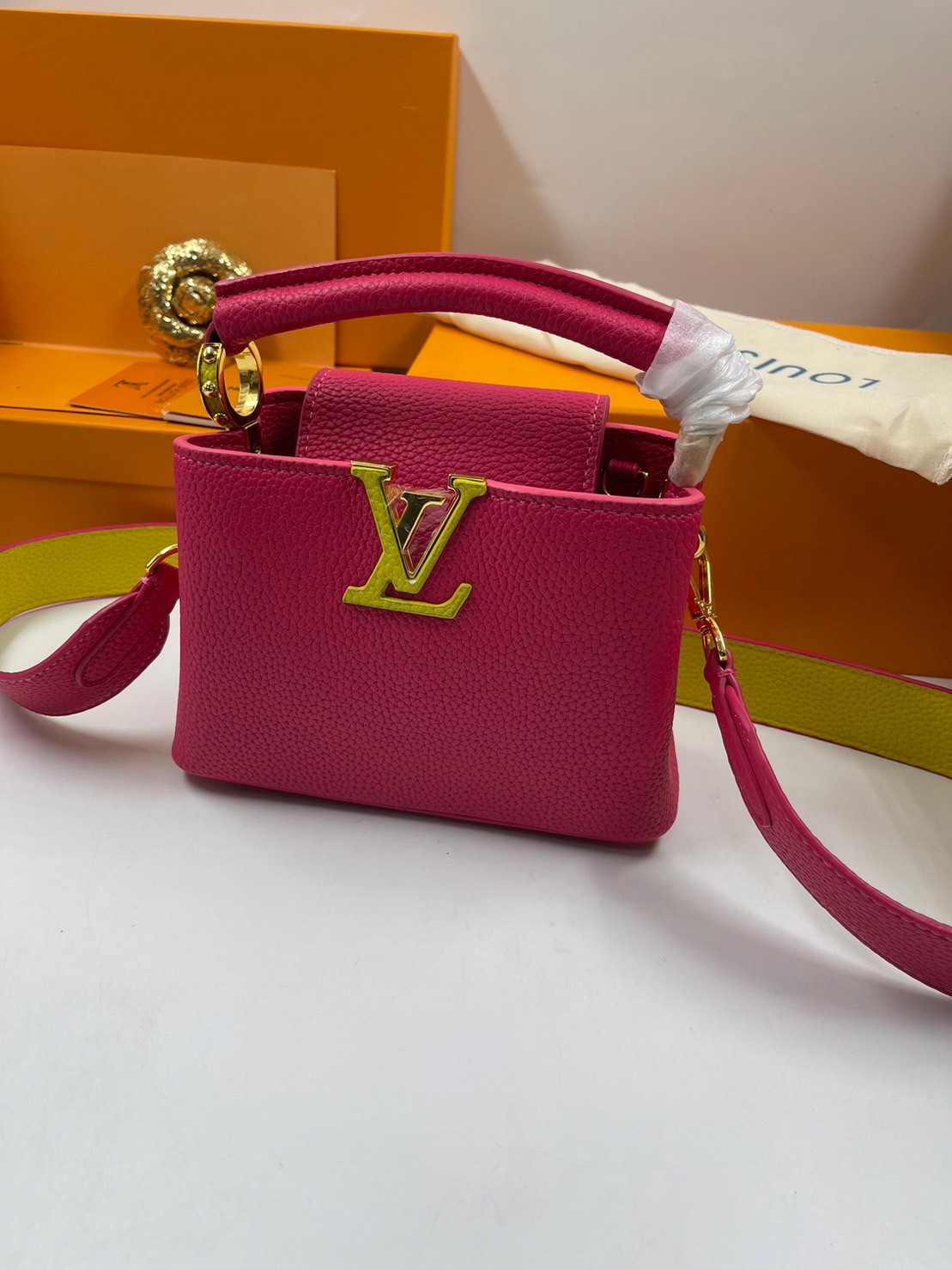 LV BB Capucines Python Handbags / LV Capucines BB Taurillon Leather 20cm พร้อมส่ง 6 สี **สินค้าเกรดออริจินอล 1:1 สลับแท้ ใช้งานต่างประเทศได้