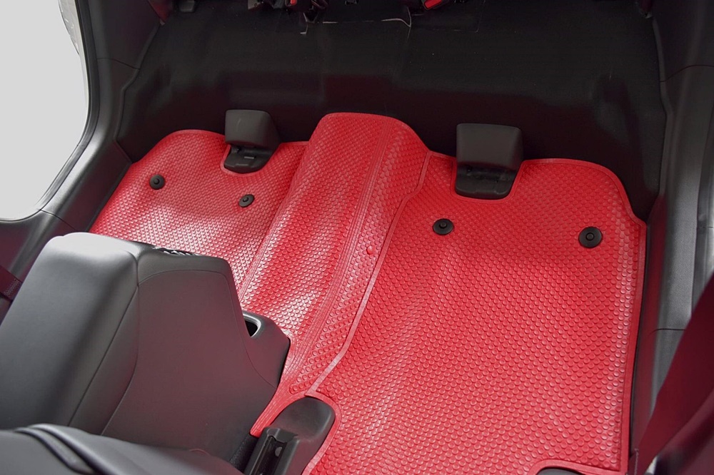 พรมกระดุมเม็ดเล็กรีดขอบ HONDA HR-V 2022 สวยงาม ทนทาน เข้ารูป เต็มคัน