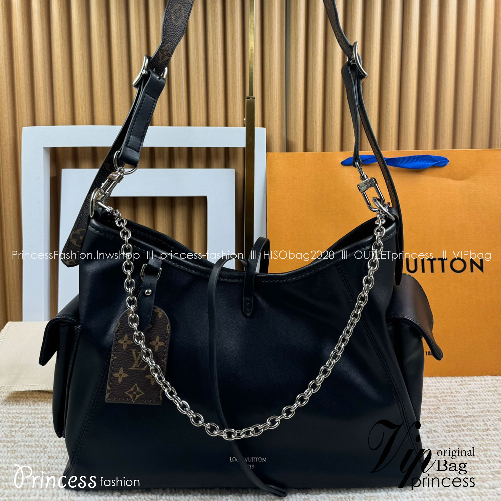 LV CarryAll Cargo PM Handbag 30cm dark allure กระเป๋าสะพาย จุของได้เยอะ เกรดออริ 1:1 ใช้งานต่างประเทศได้