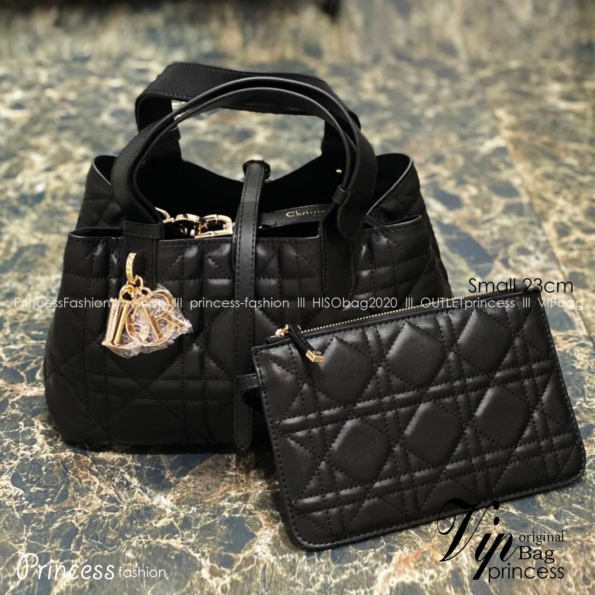 Small 23cm DIOR TOUJOURS BAG Macrocannage Calfskin / DIOR Tote Bag ออริ 1:1 พร้อมส่ง 3 สี กระเป๋าสะพายทรงโท้ท จุของได้เต็มที่ รูปทรงคลาสสิค หนังสวย หรูหราเกินราคา