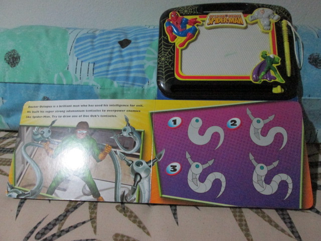 Spider Sense Spider-Man หนังสือพร้อมที่เขียนค่ะ