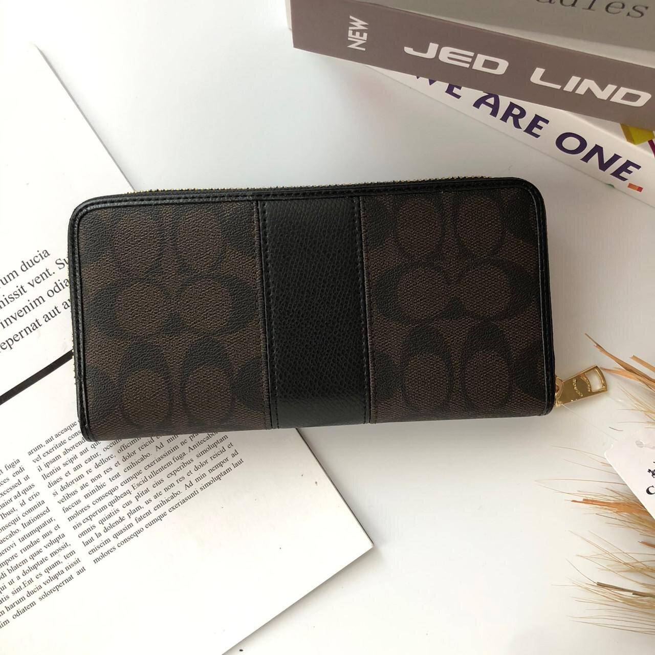 ของแท้ COACH Accordion Zip Wallet in Signature Coated Canvas with Leather กระเป๋าสตางค์ใบยาว เปิด-ปิดกระเป๋าด้วยซิปรอบ