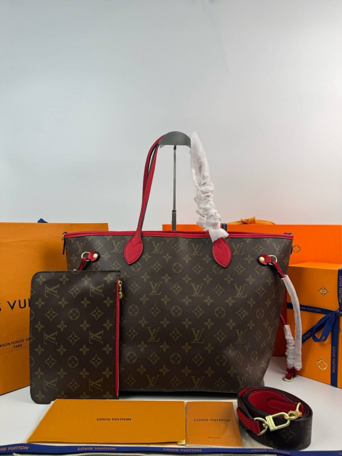 ORI หนังแท้ | LV Inside Out MM Tote Bag กระเป๋าสะพายทรงโท้ท พร้อมใบเล็ก