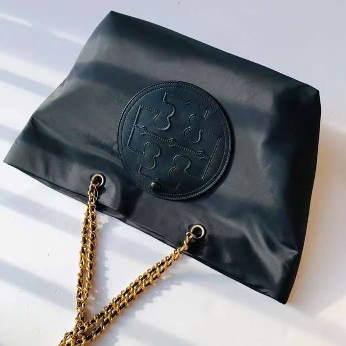 TORY BURCH Ella Chain Tote 32cm / TORY TOTE NYLON BAG พร้อมส่ง 4 สี กระเป๋าสะพายทรงโท้ท จุของได้เต็มที่ น้ำหนักเบา รูปทรงคลาสสิคชวนใช้
