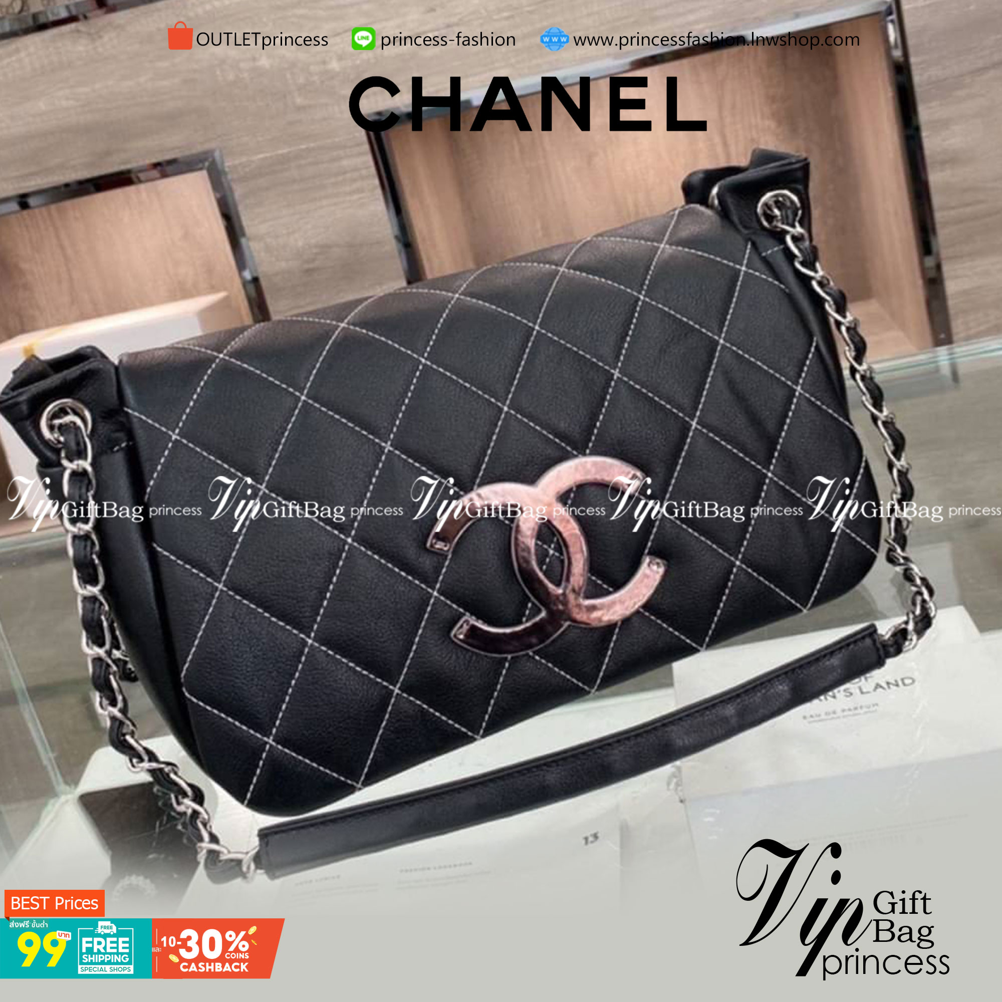 CHANEL Work Bag Black 11” พร้อมส่งที่ไทย Very handy handbag that also serves as a workbag. Can fit Iphone max Pro comfortably. In very good condition.