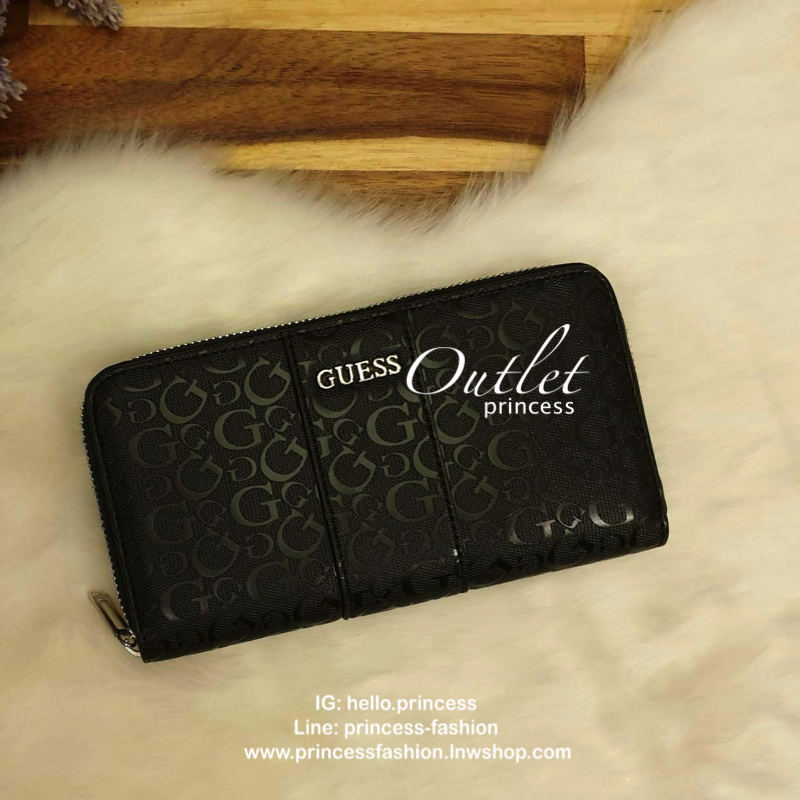 GUESS FACTORY WOMEN'S ZIP AROUND LONG WALLET กระเป๋าสตางค์หนังทรงซิปรอบลาย G ด้านหน้าติดโลโก้แบรนด์ด้วยโลหะสวยหรู ภายในมีช่องใส่ธนบัตร ช่องใส่บัตรหลายช่อง มีช่องซิปใส่เหรียญ สามารถใส่ไอโฟนพลัสได้ มีให้เลือกถึง 5 สี สวยคุ้ม น่าใช้มากๆค่า