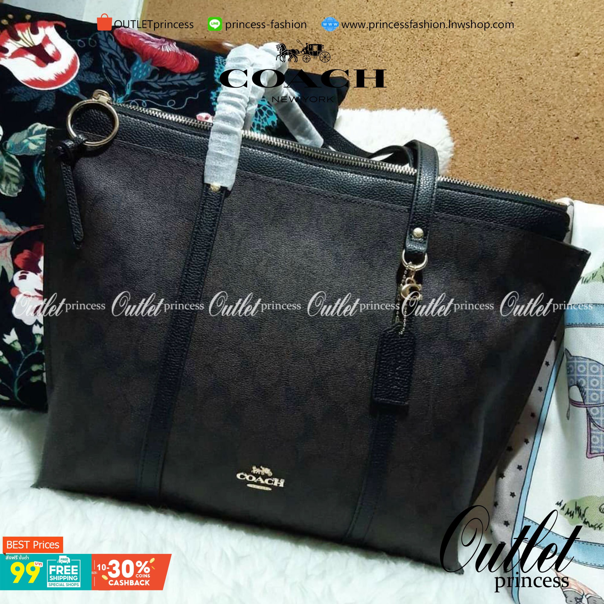 COACH 2319 MAY TOTE IN COLORBLOCK SIGNATURE CANVAS กระเป๋าโท้ท ดีไซน์ใหม่ล่าสุด!! 💕💕 เก๋ตรงปากกระเป๋า คล้ายกระเป๋าซ้อนในตัว สีตัดกับตัวกระเป๋าได้อย่างลงตัว ทรงสวย ใบใหญ่ใส่ของได้เยอะ เปิด-ปิดด้วยซิป รูดใช้งานง่าย ภายในโล่งกว้าง ด้านหลังมีช