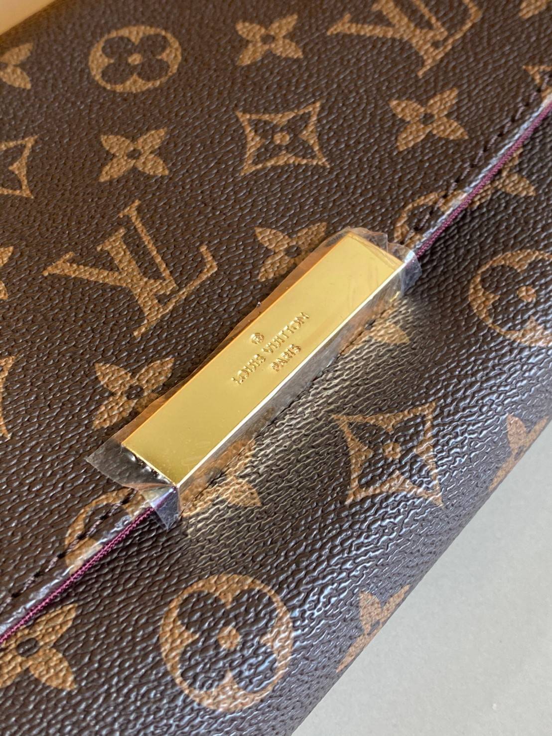 VIP 】หนังแท้ LOUIS VUITTON Favorite Monogram Damier Ebene MM