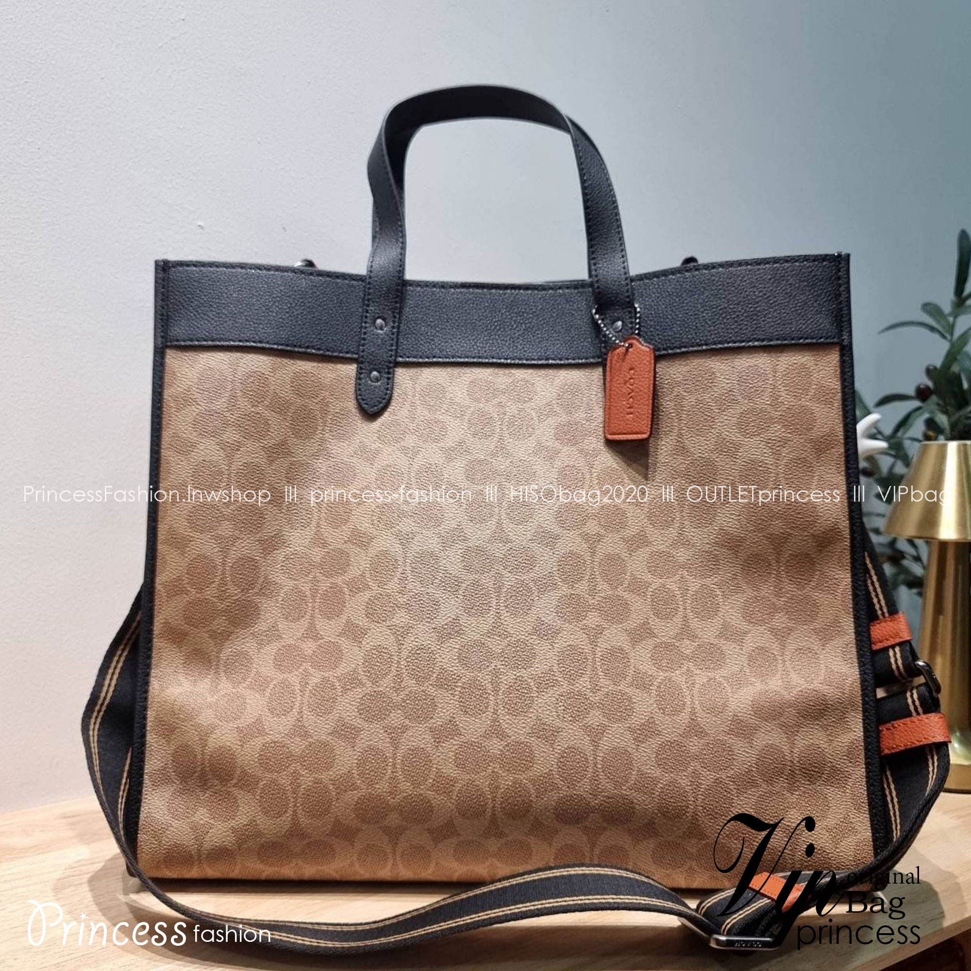COACH FIELD TOTE IN SIGNATURE CANVAS C7674 กระเป๋าทรงโท้ท ไซส์ใหญ่ภายในโล่งกว้าง เกรดท็อปออริ เกรดดีสุด สลับแท้ 1:1