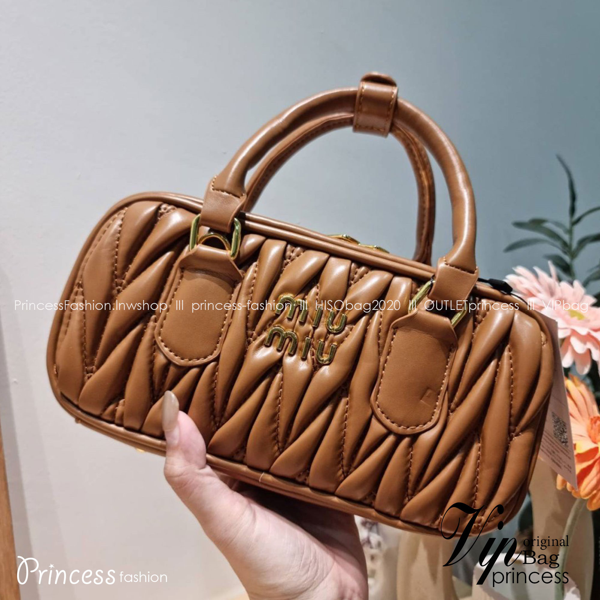 MIU MIU ARCADIE METELASSE LEATHER BAG กระเป๋าถือ/สะพายสุดชิค คุ้มมากไม่อยากให้พลาดน้า